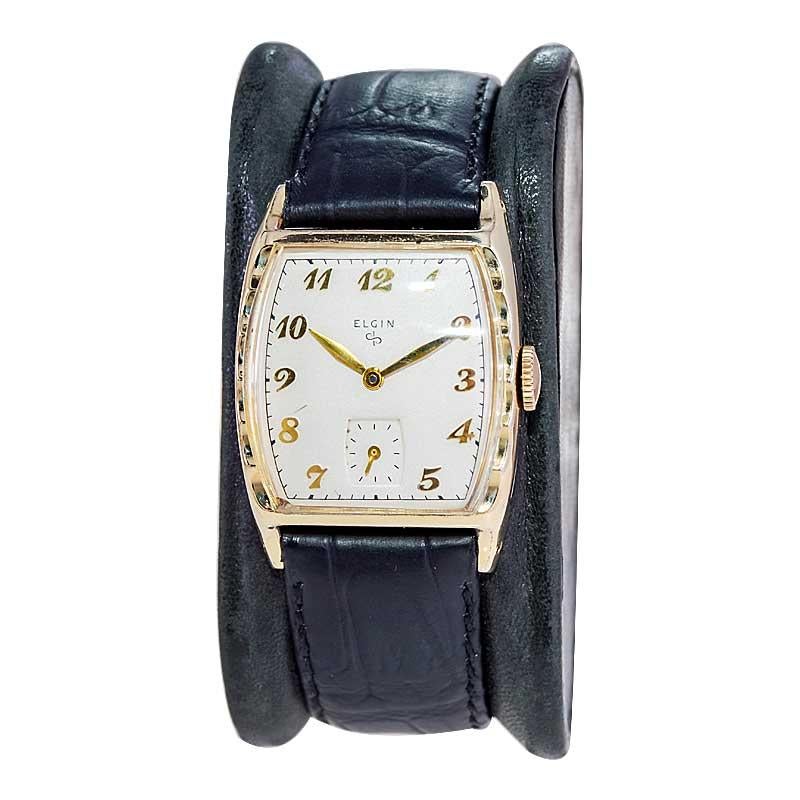Women's or Men's Elgin Yellow Gold Filled Art Deco Tonneau Shaped Watch with Original Dial 1940's