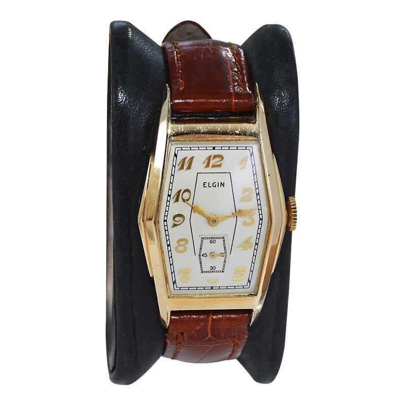 Elgin Gelbgold gefüllte Art-Déco-Uhr in Fackelform aus dem Jahr 1938 im Zustand „Hervorragend“ in Long Beach, CA