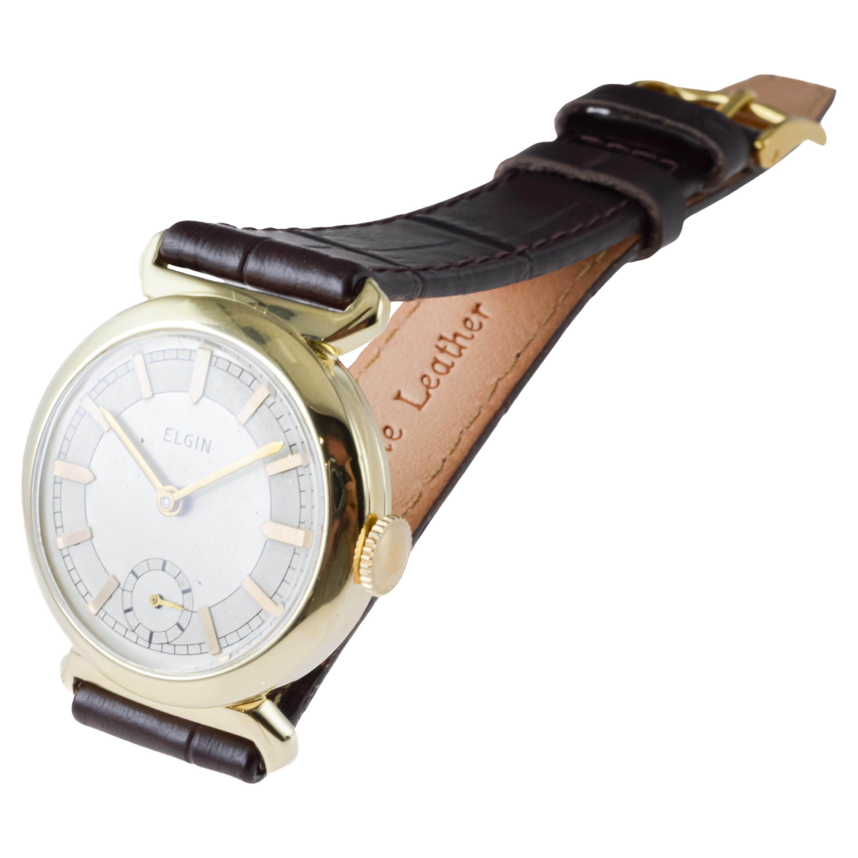 Elgin Yellow Gold Filled Art Deco Watch, ca 1940's with Flawless Original Dial For Sale 6