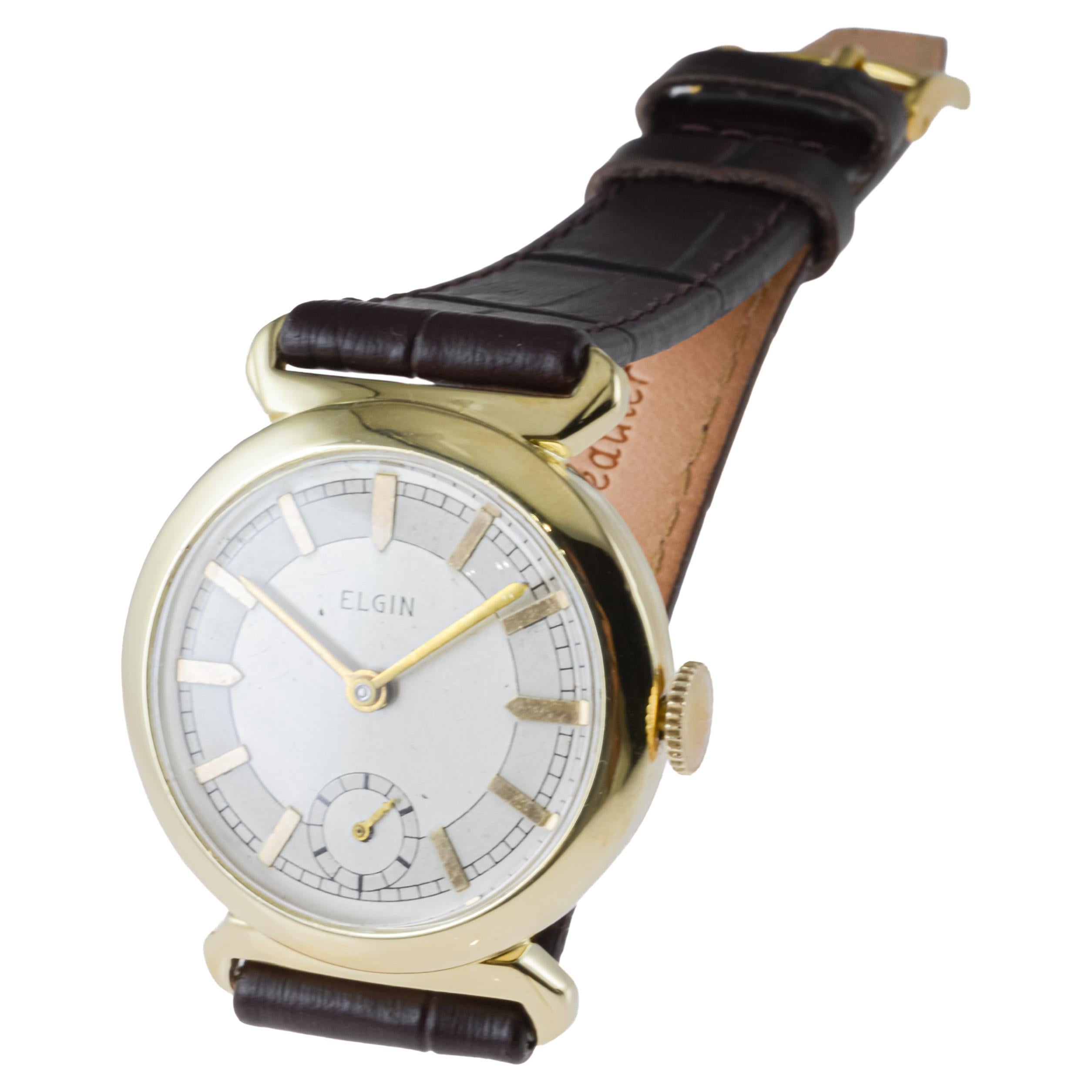 Elgin Yellow Gold Filled Art Deco Watch, ca 1940's with Flawless Original Dial For Sale 5