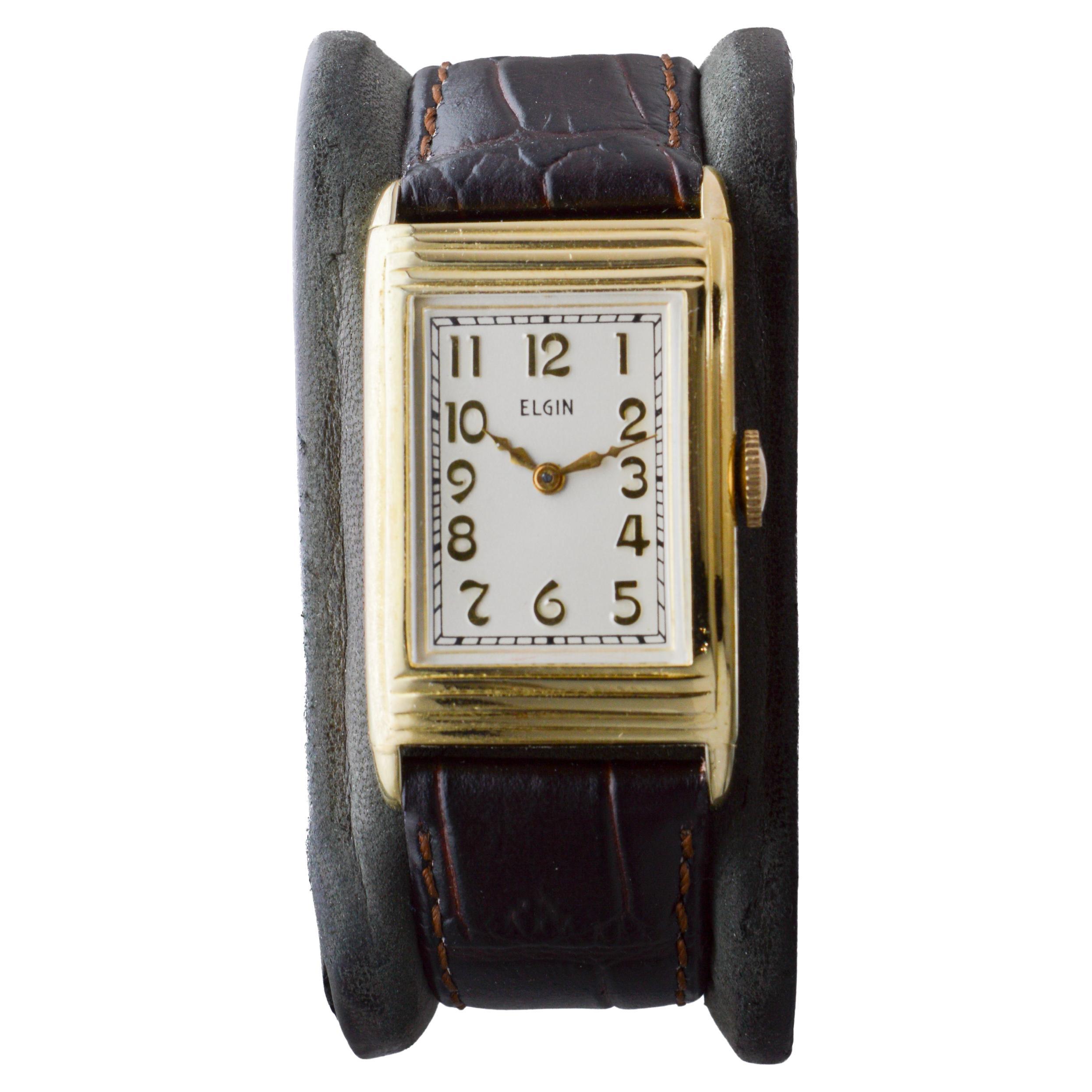 Elgin Yellow Gold Filled Art Deco Watch circa, 1933 Original Flawless Dial im Zustand „Hervorragend“ im Angebot in Long Beach, CA