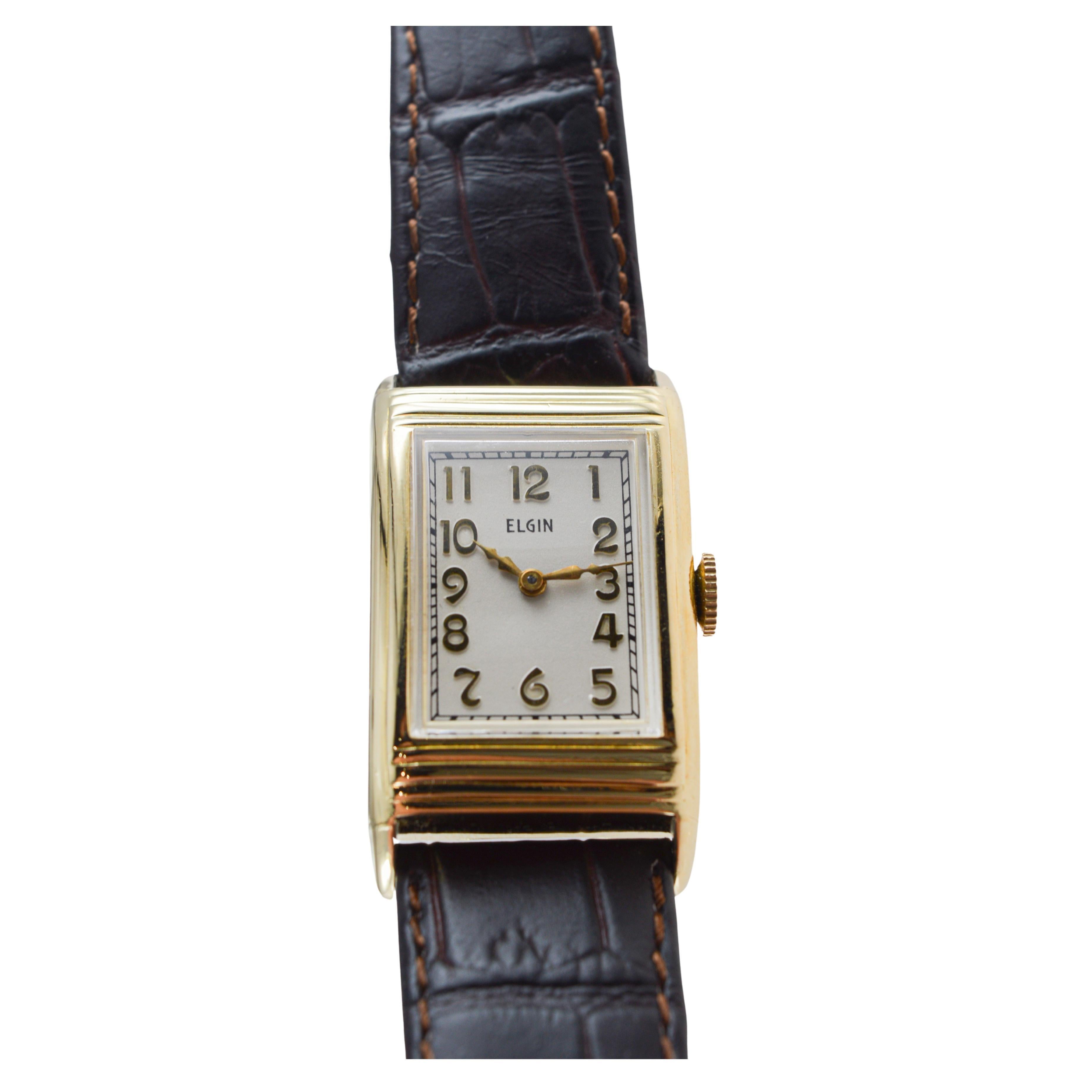 Elgin Yellow Gold Filled Art Deco Watch circa, 1933 Original Flawless Dial im Angebot 2