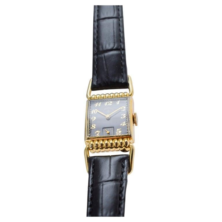 Elgin Yellow Gold Filled Art Deco Watch circa 1940's Articulated Lugs For Sale 5