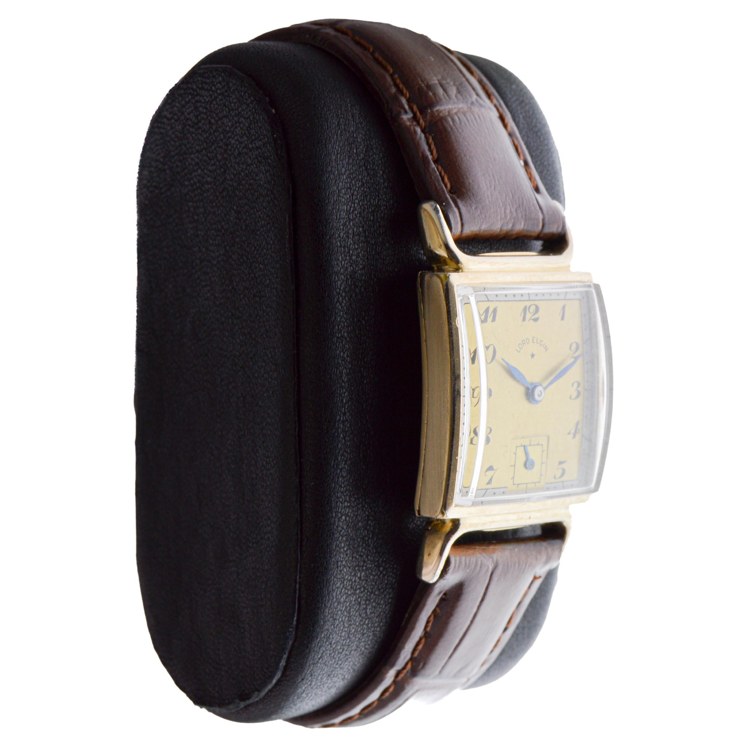 FACTORY / HOUSE: Elgin Watch Company
STYLE / REFERENCE: Art Deco / Tank Style 
METAL / MATERIAL: Yellow Gold Filled
CIRCA / YEAR: 1940's
DIMENSIONS / SIZE: Length 38mm 