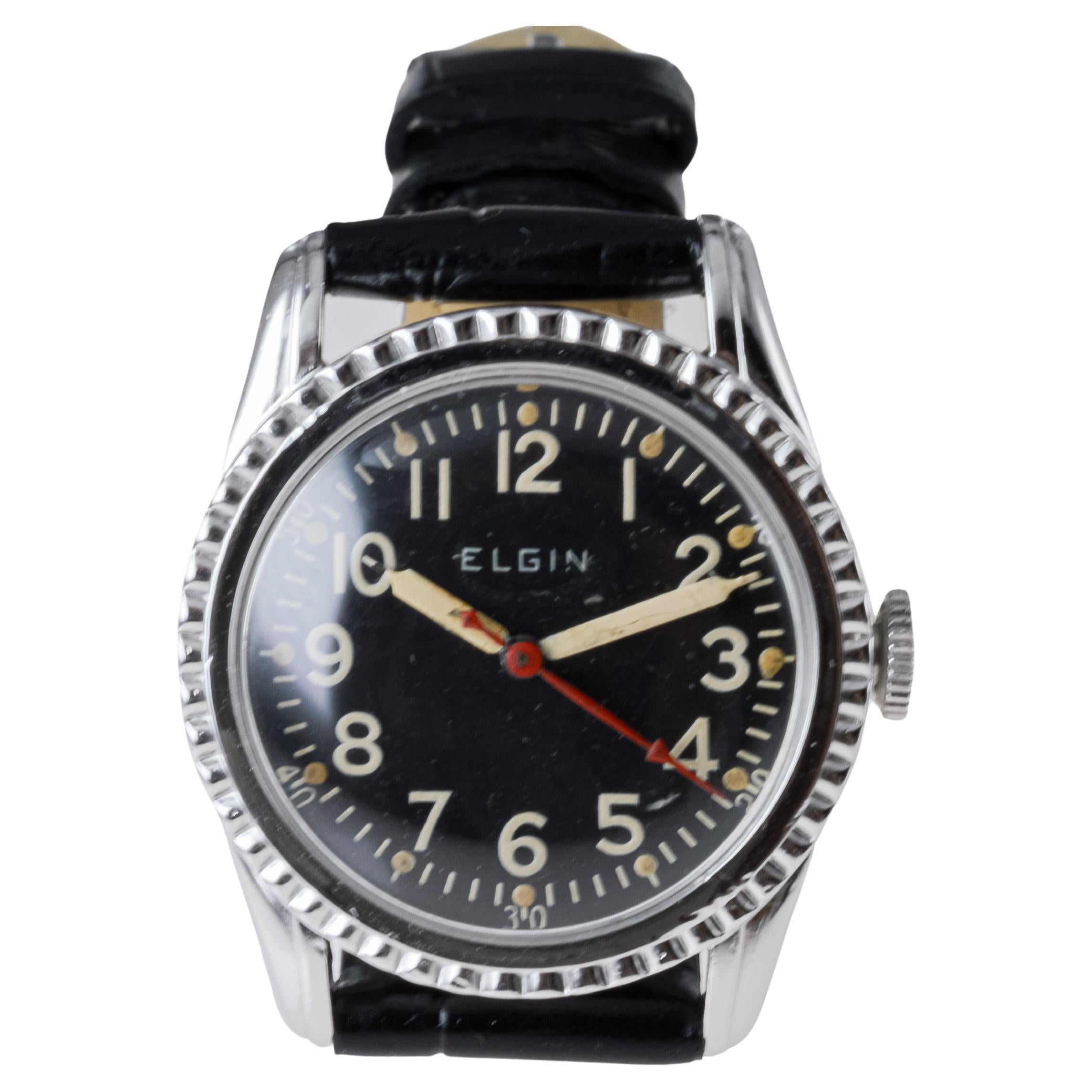 Elgin Yellow Gold Filled Art Deco Watch, circa 1940's Luminous Original Dial For Sale 6