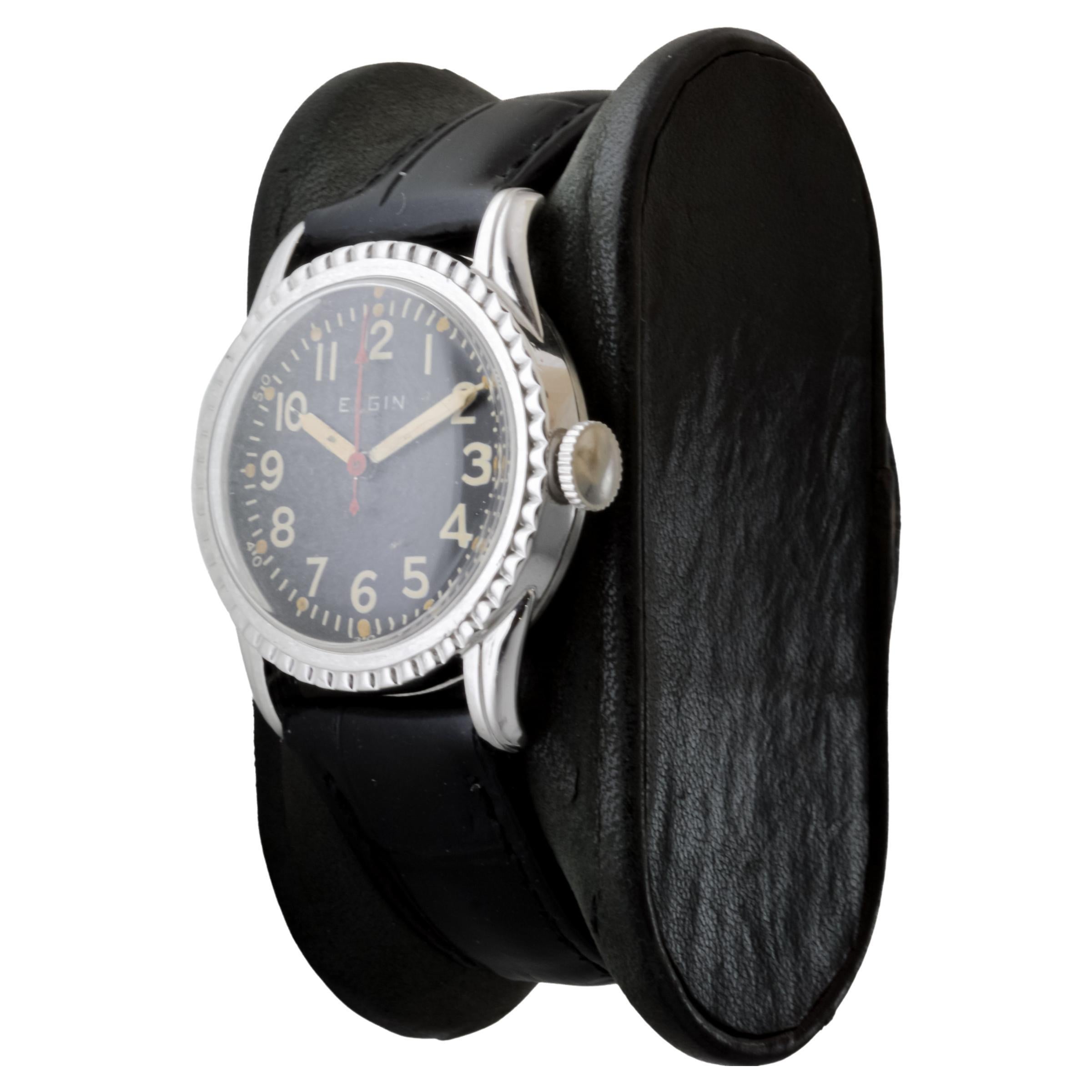 Elgin Yellow Gold Filled Art Deco Watch, circa 1940's Luminous Original Dial For Sale 2