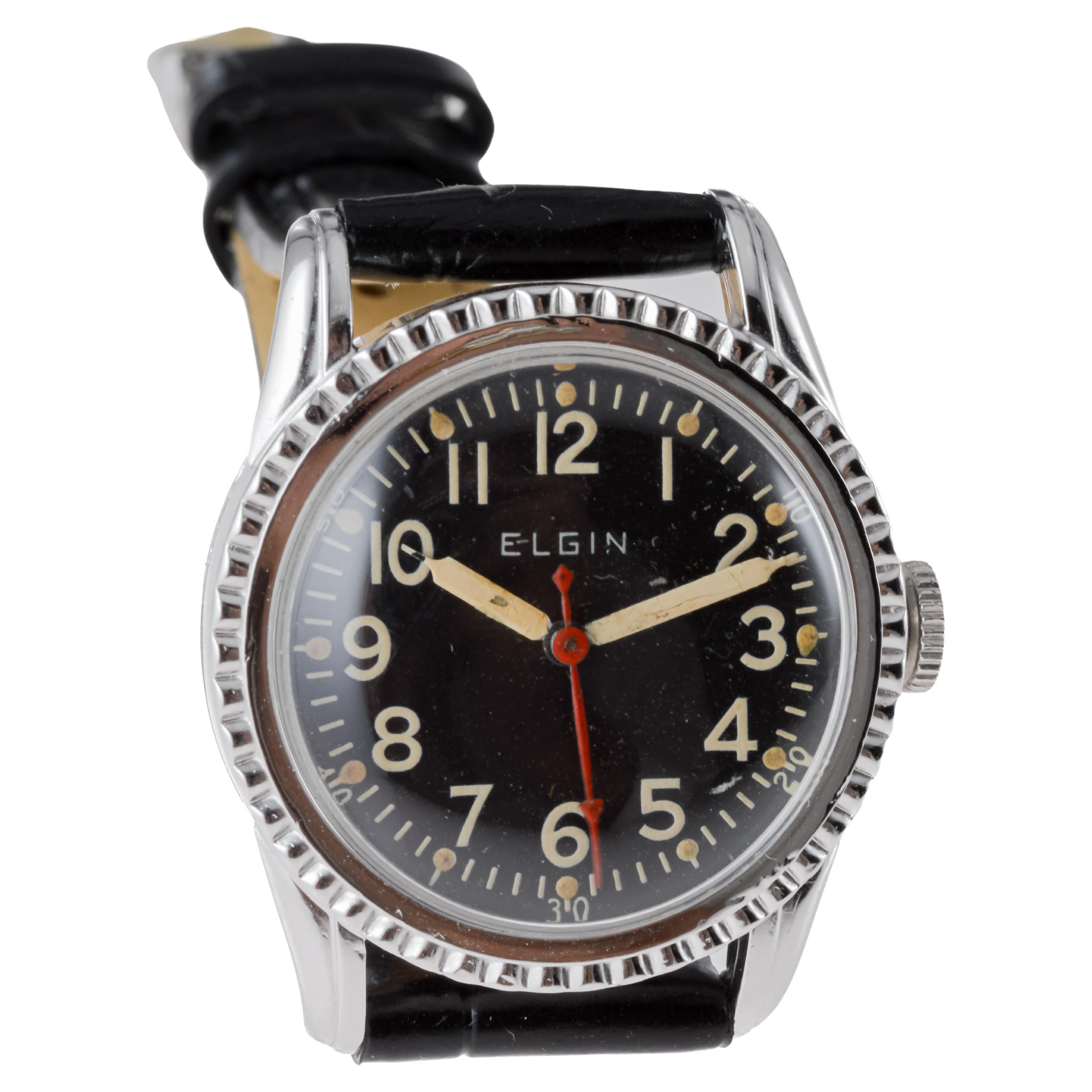 Elgin Yellow Gold Filled Art Deco Watch, circa 1940's Luminous Original Dial For Sale 5