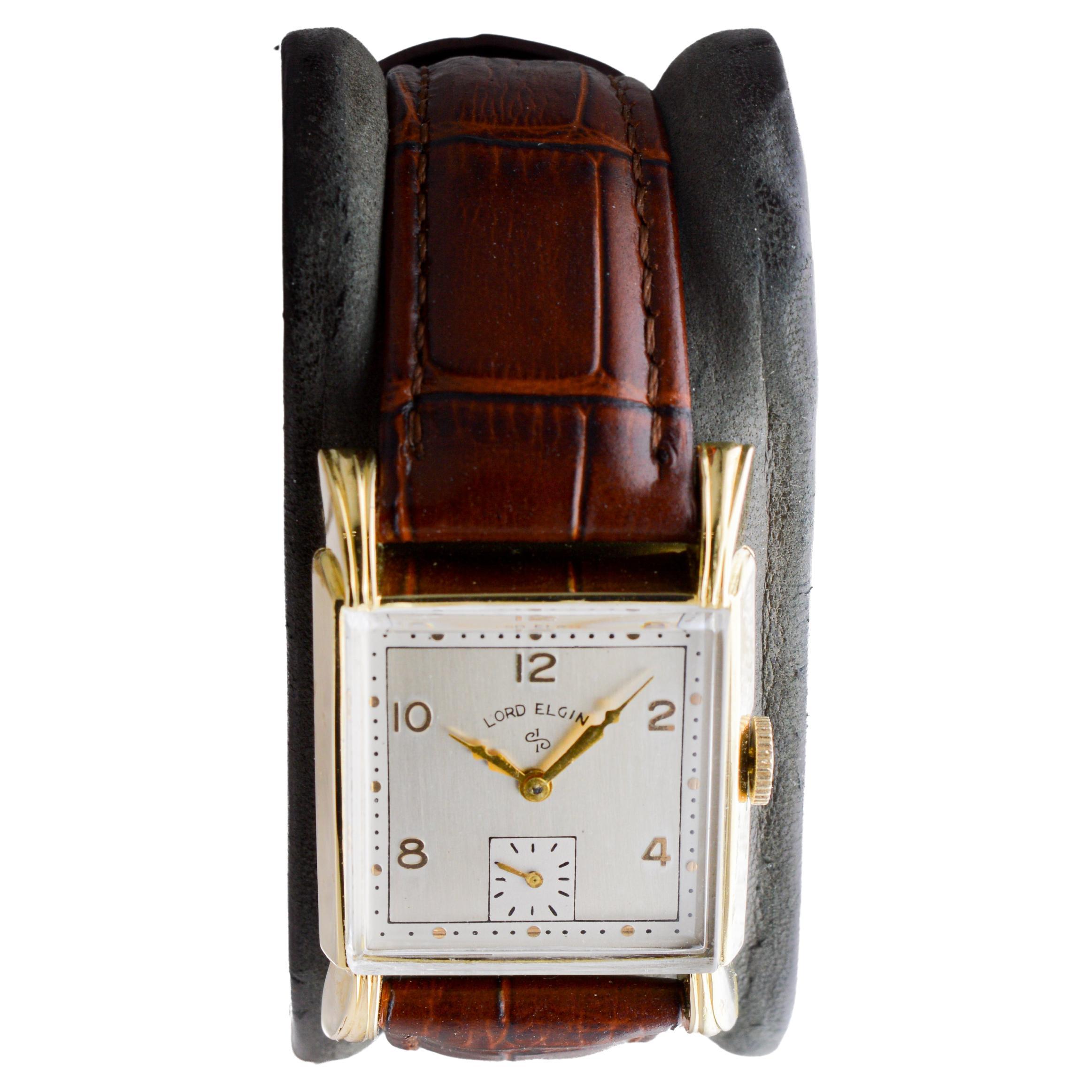 Elgin Yellow Gold Filled Art Deco Watch circa 1940's with Flawless Original Dial For Sale 1