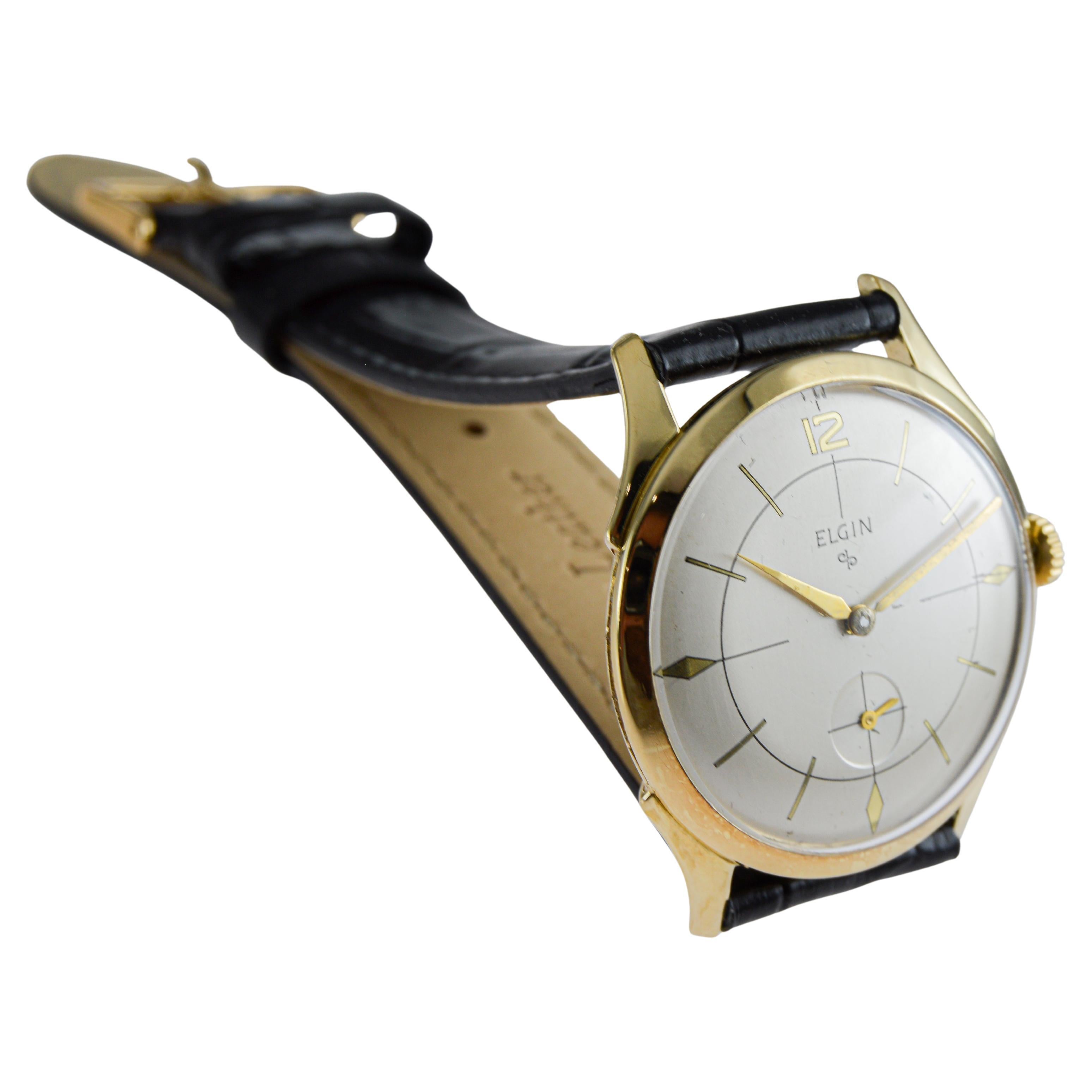 Elgin Montre Art Déco en or jaune circa 1950 en vente 5