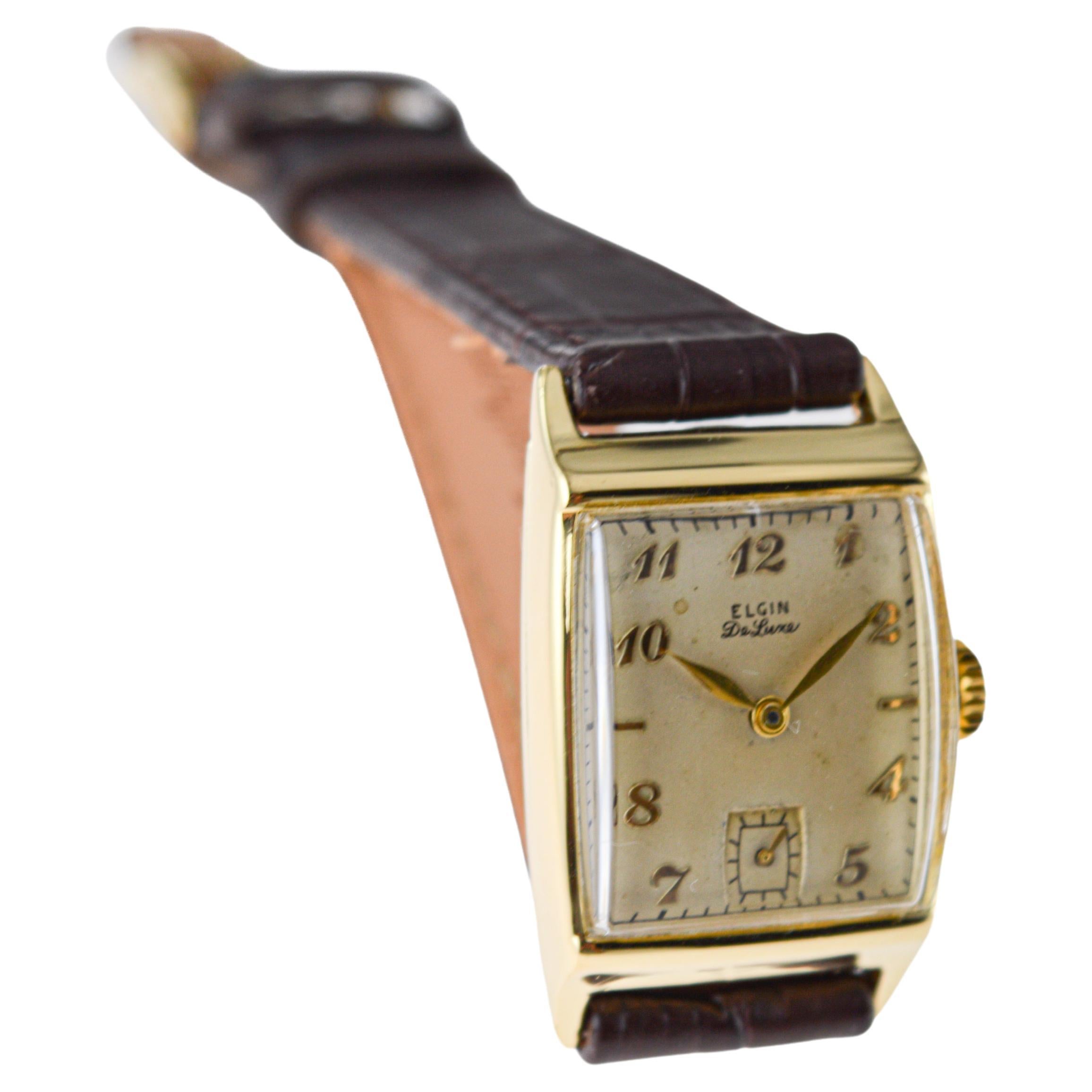 Elgin Yellow Gold Filled Art Deco Watch, Tonneau Shaped Watch circa 1940's 3