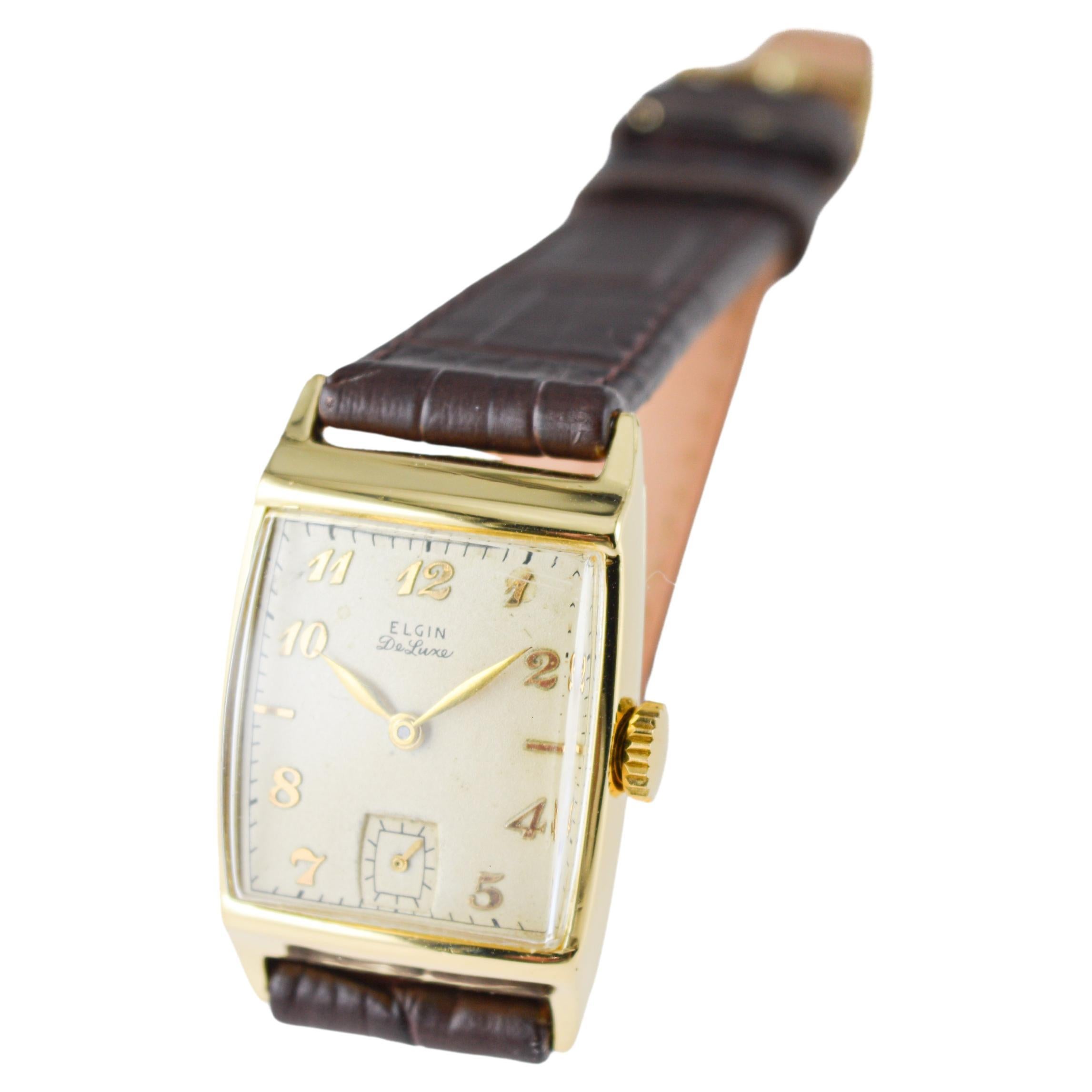 Elgin Yellow Gold Filled Art Deco Watch, Tonneau Shaped Watch circa 1940's 5