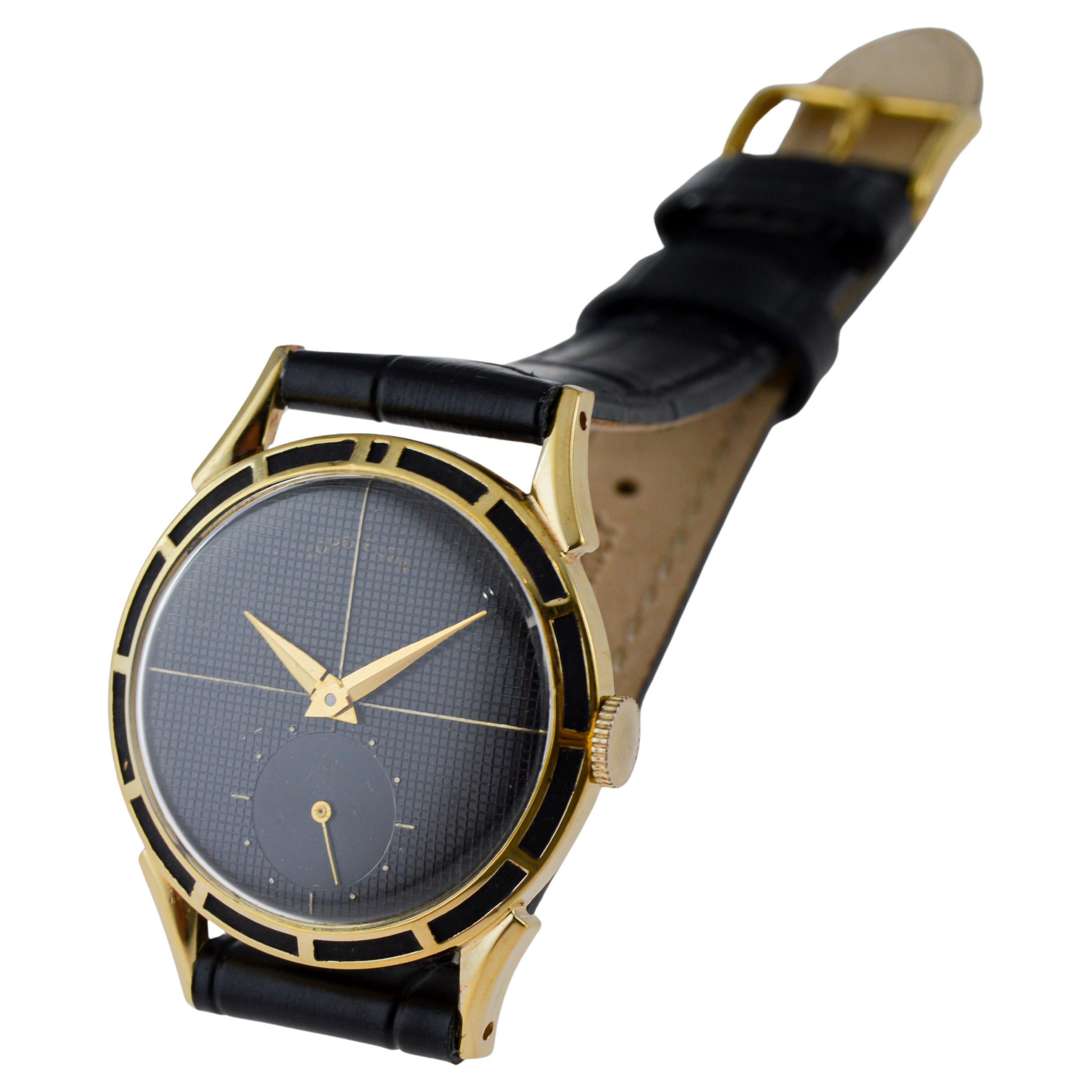 Reloj Art Déco Elgin relleno de oro amarillo con esfera gofre original impecable 1940 en venta 5