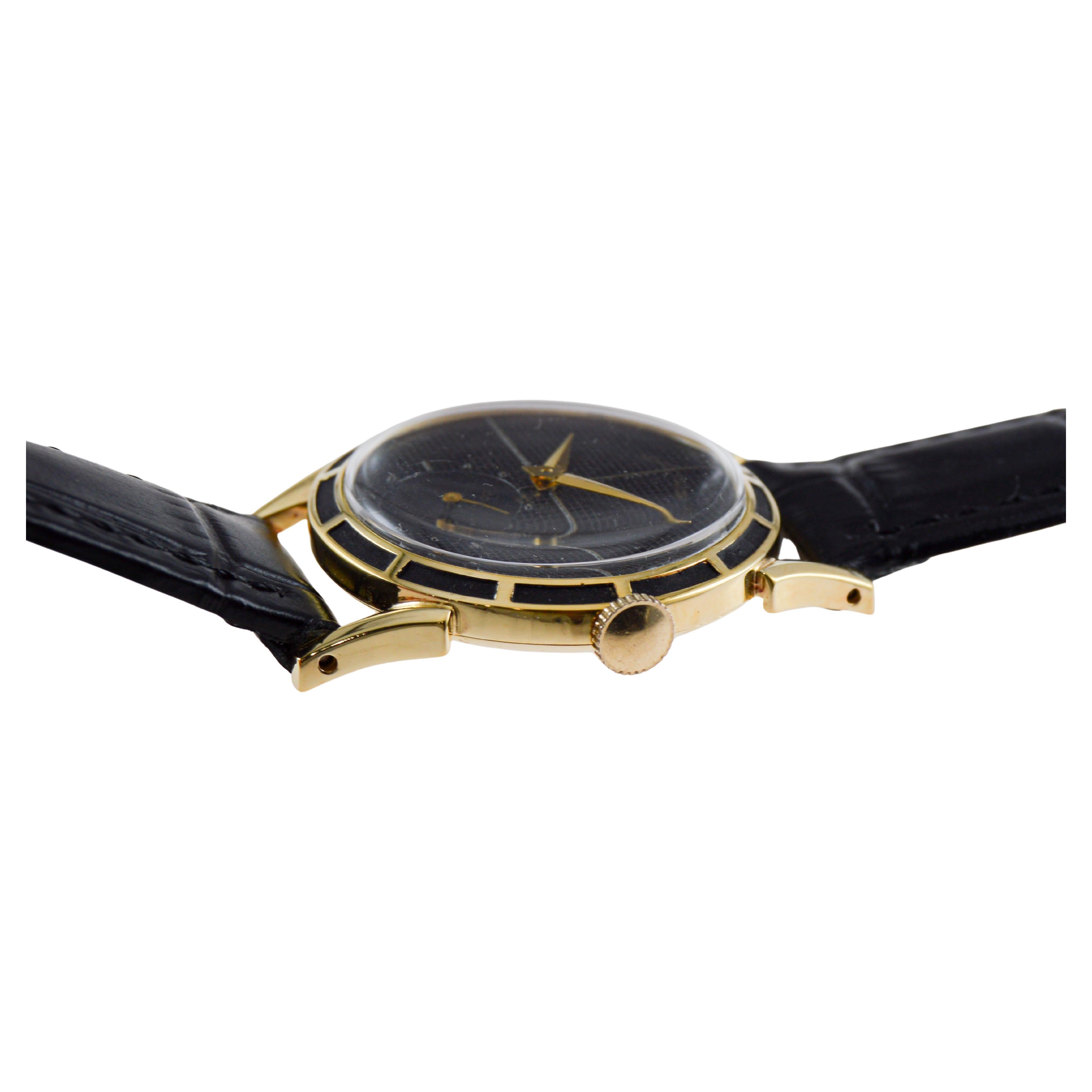 Reloj Art Déco Elgin relleno de oro amarillo con esfera gofre original impecable 1940 en venta 6