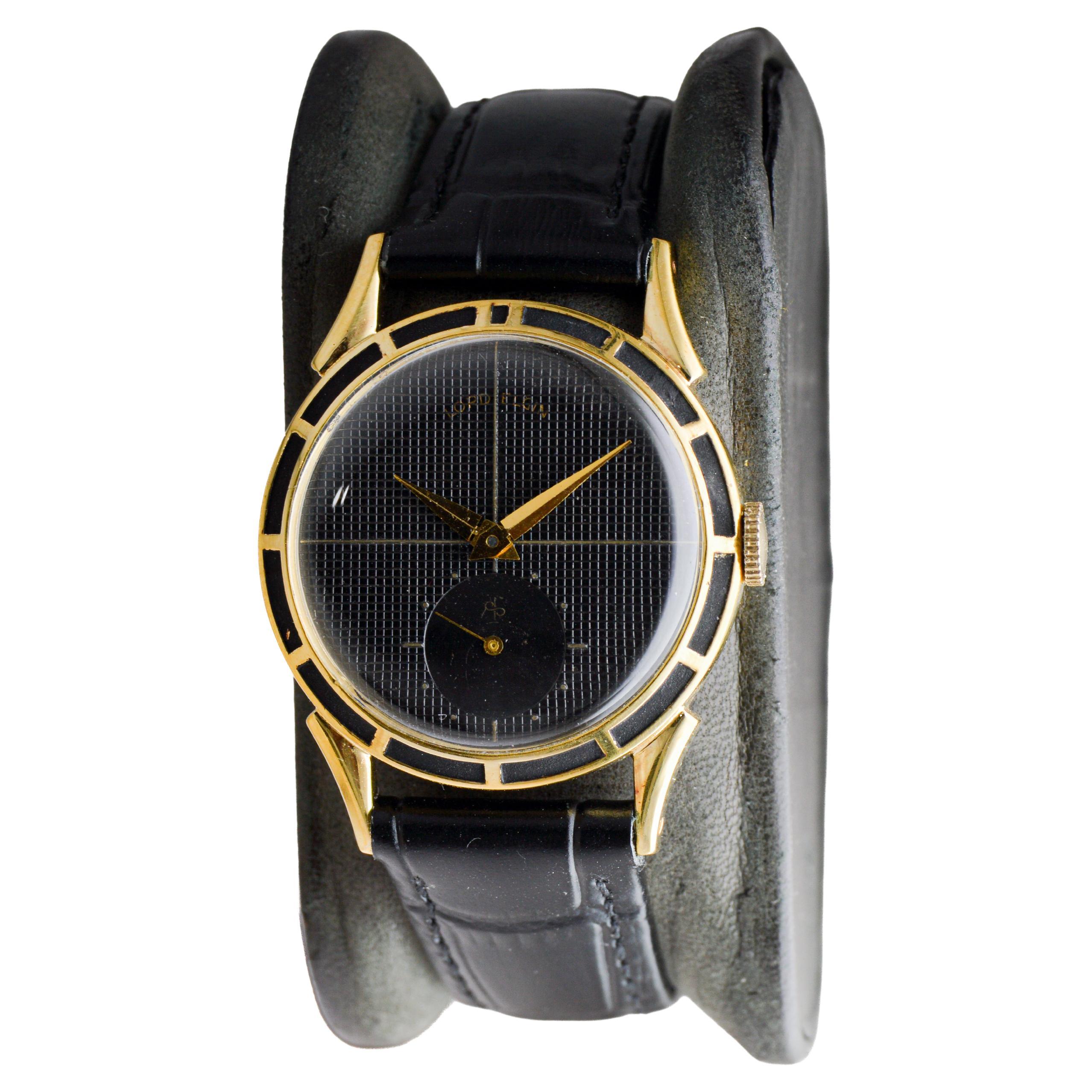 Reloj Art Déco Elgin relleno de oro amarillo con esfera gofre original impecable 1940 en venta 1