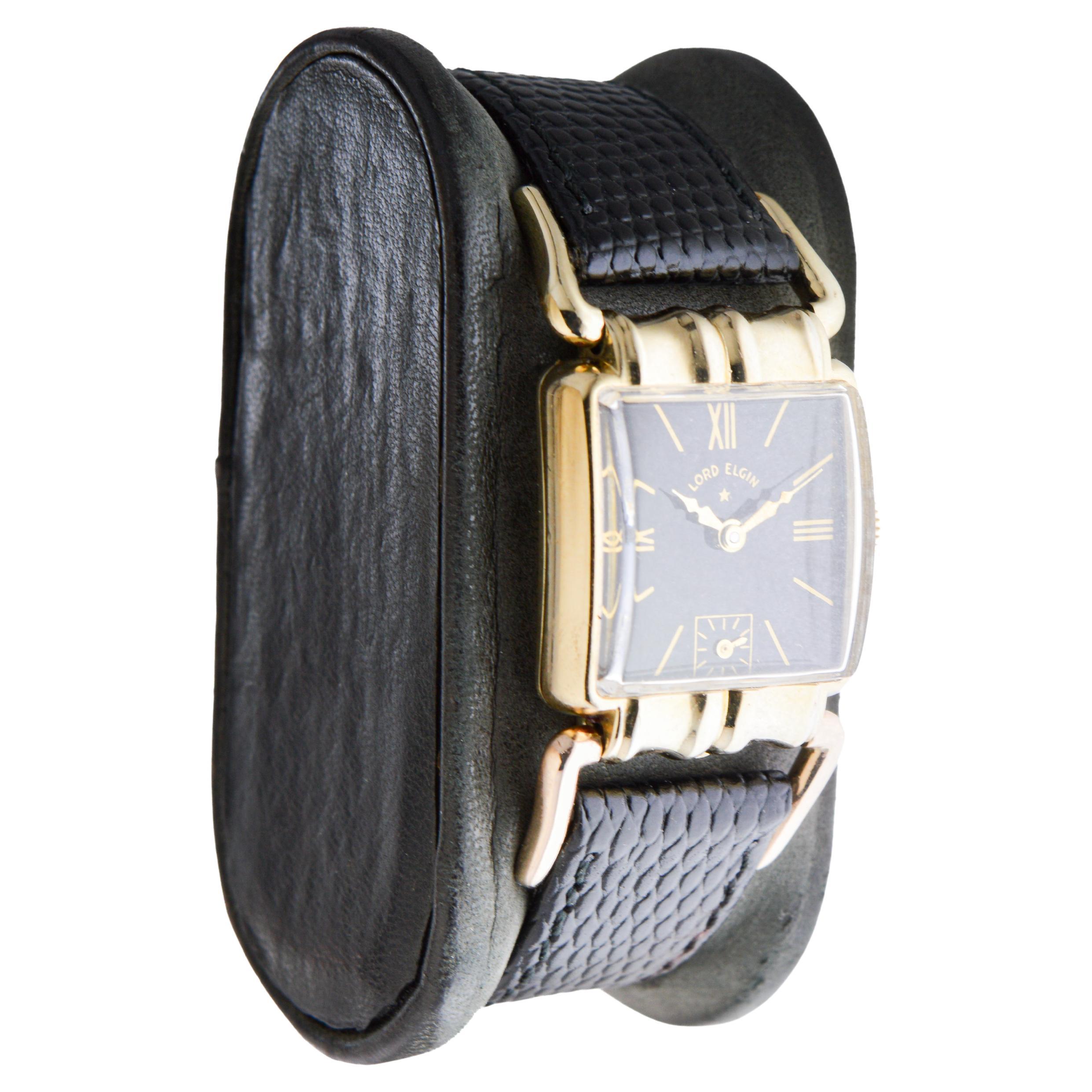 FÁBRICA / CASA: Elgin Watch Company
ESTILO / REFERENCIA: Art Decó / Tiradores articulados
METAL / MATERIAL: Oro amarillo relleno
CIRCA / AÑO: 1940
DIMENSIONES / TAMAÑO: Longitud 48mm 