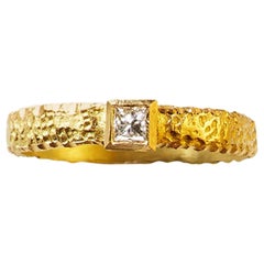 Elhanati 18 Karat Gold Engagement Ring with Top Wesselton VVS Diamond