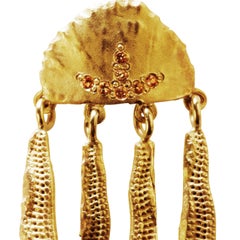 18 Karat Gold Sapphire Handcrafted Jellyfish Earring