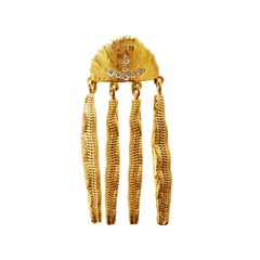 18 Karat Gold Top Wesselton VVS Diamond Handcrafted Earring