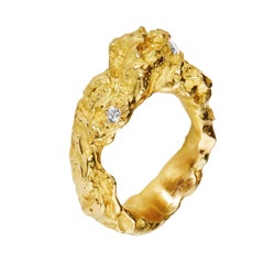 18 Karat Gold Top Wesselton VVS Diamond Handcrafted Ring