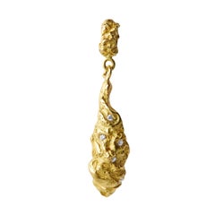 18 Karat Gold Top Wesselton VVS Diamond Handcrafted Rock Earring