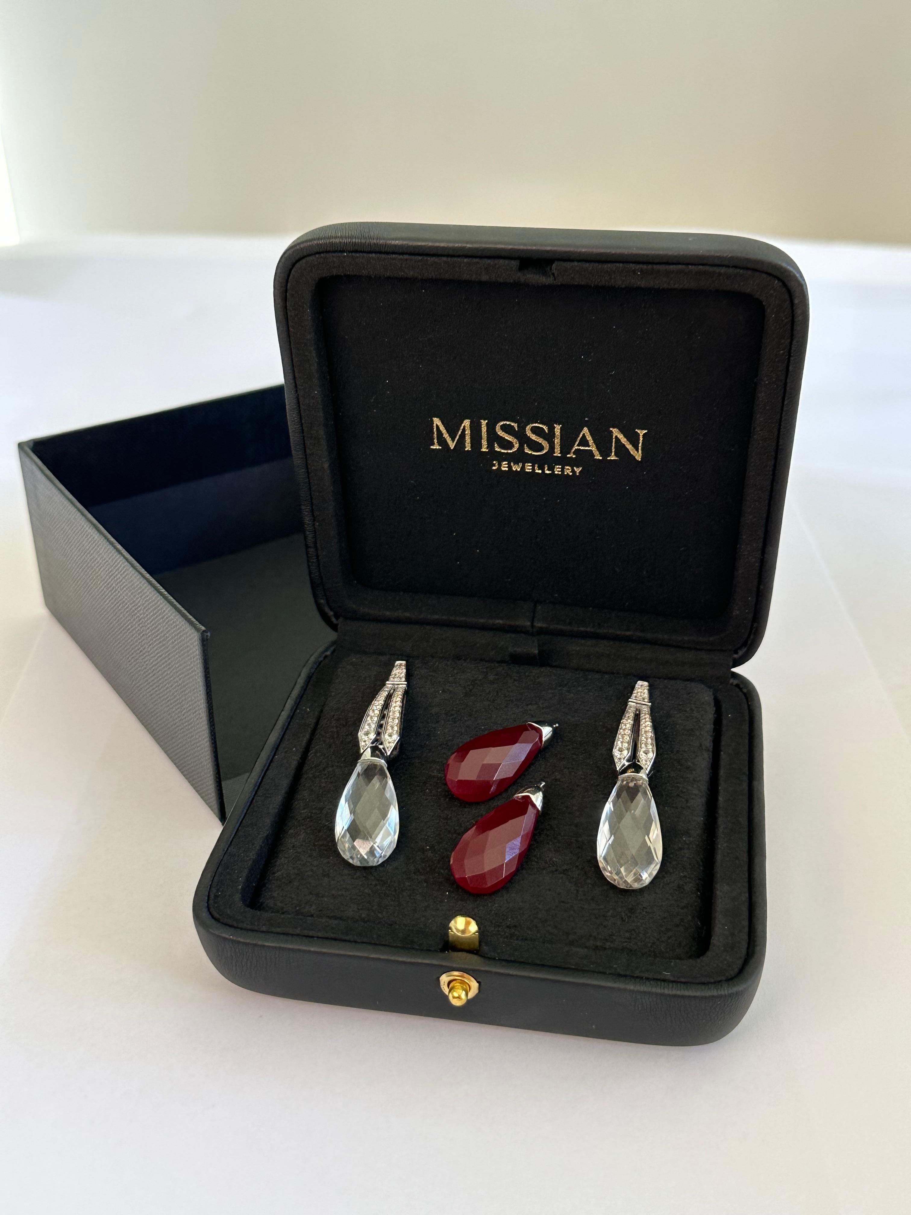 Eliania Rosetti Earrings in 18k Gold 36.4 Cts of White Topaz  25.7 Cts Red Jade For Sale 2