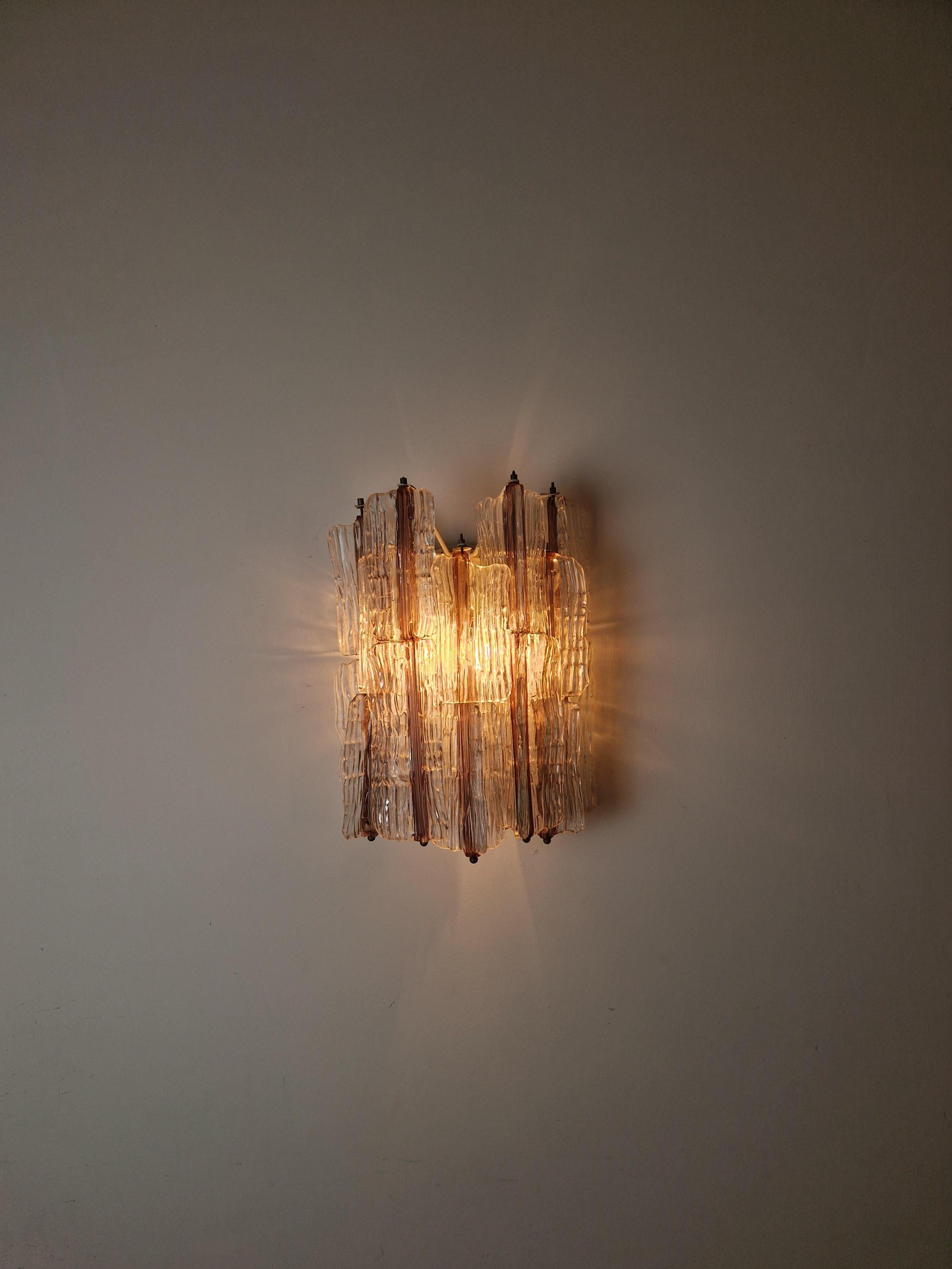 “Elica” wall light in Murano glass by Toni Zuccheri for Venini 60s, 70s For Sale 4