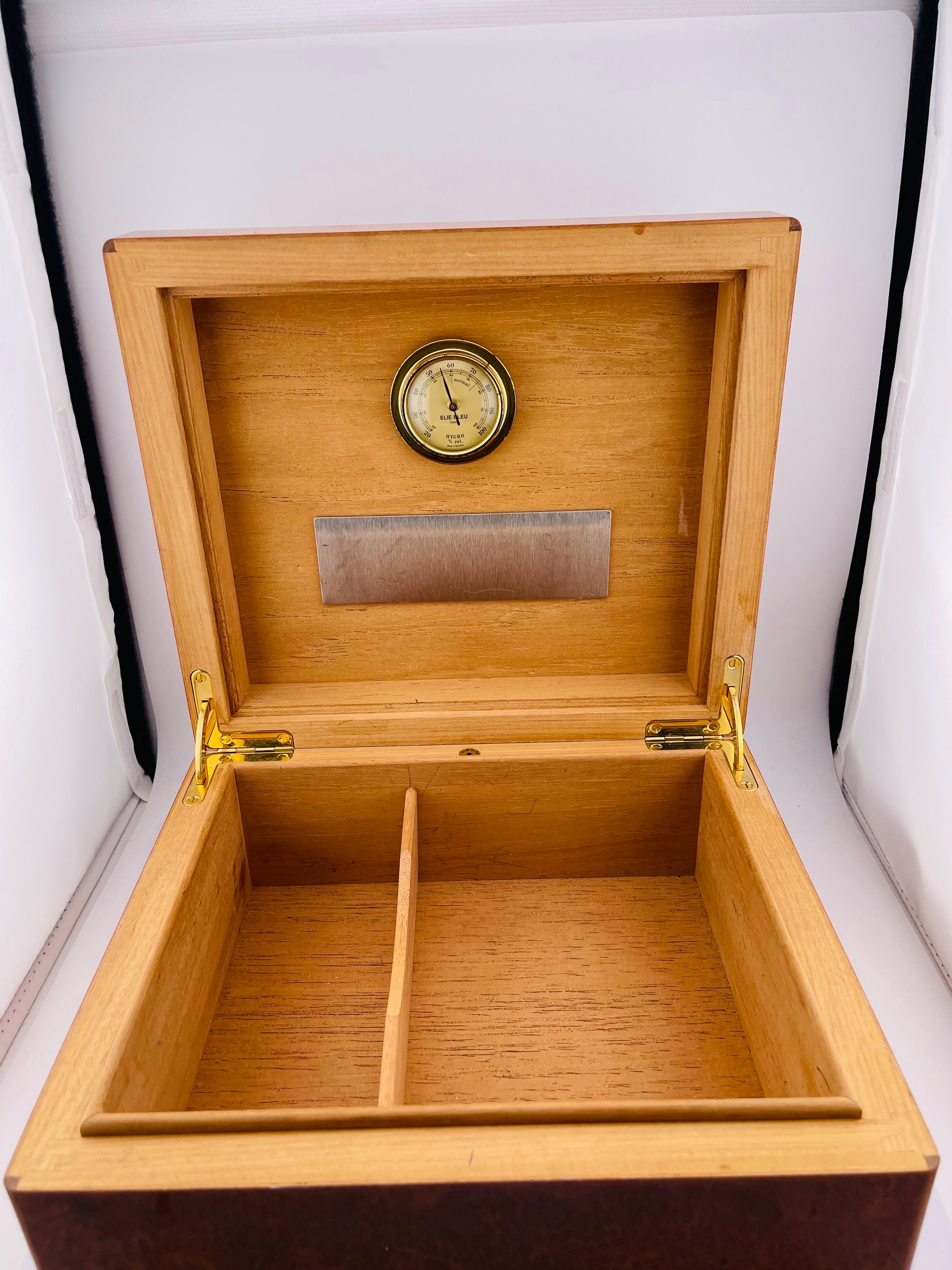 Caja humidificador de puros Elie Bleu  Rootwood Francia en Bueno Estado en Berlin, DE