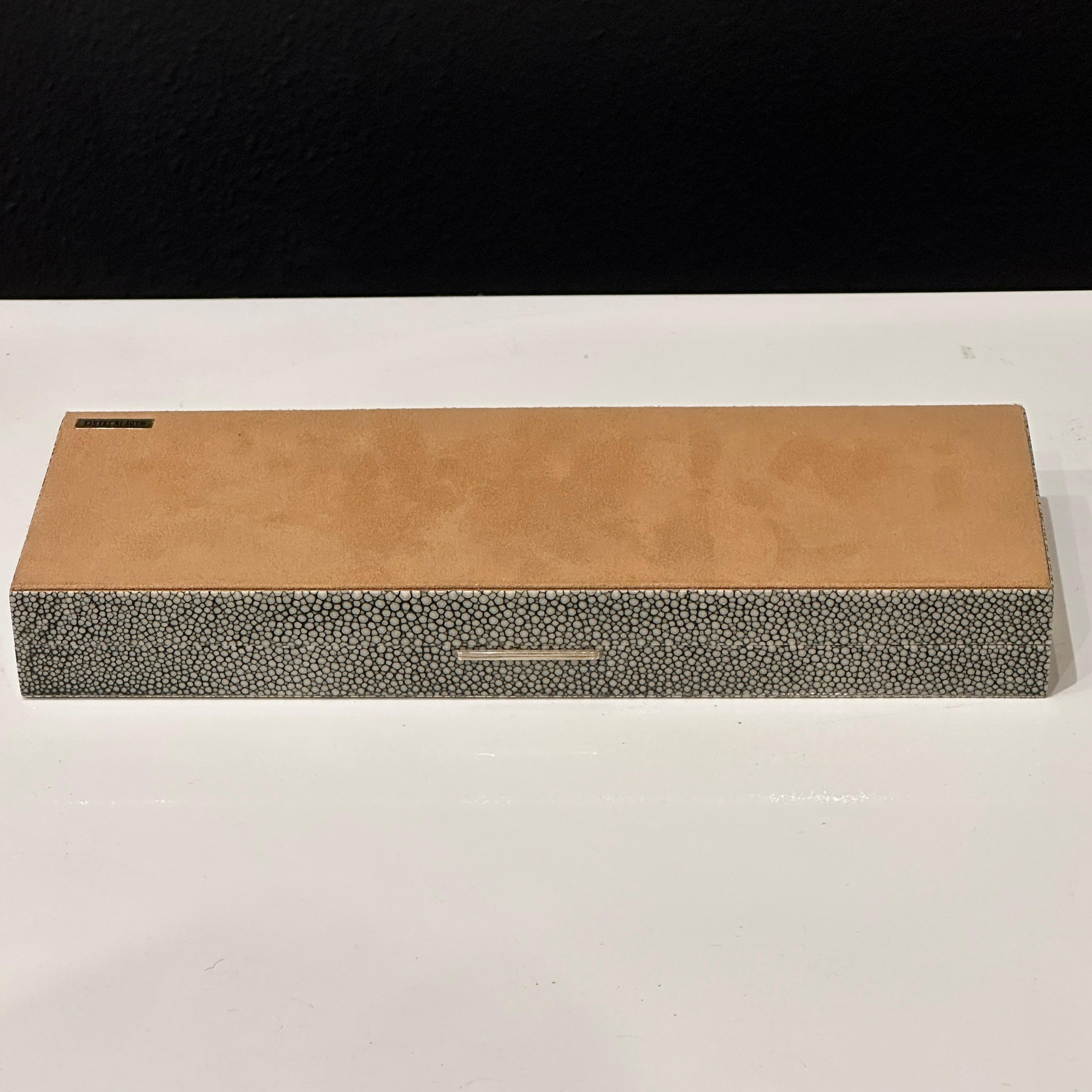 Elie Bleu France Shagreen Eight Compartment Cufflink or Ring Box, ca 2000s In Excellent Condition For Sale In Cathedral City, CA