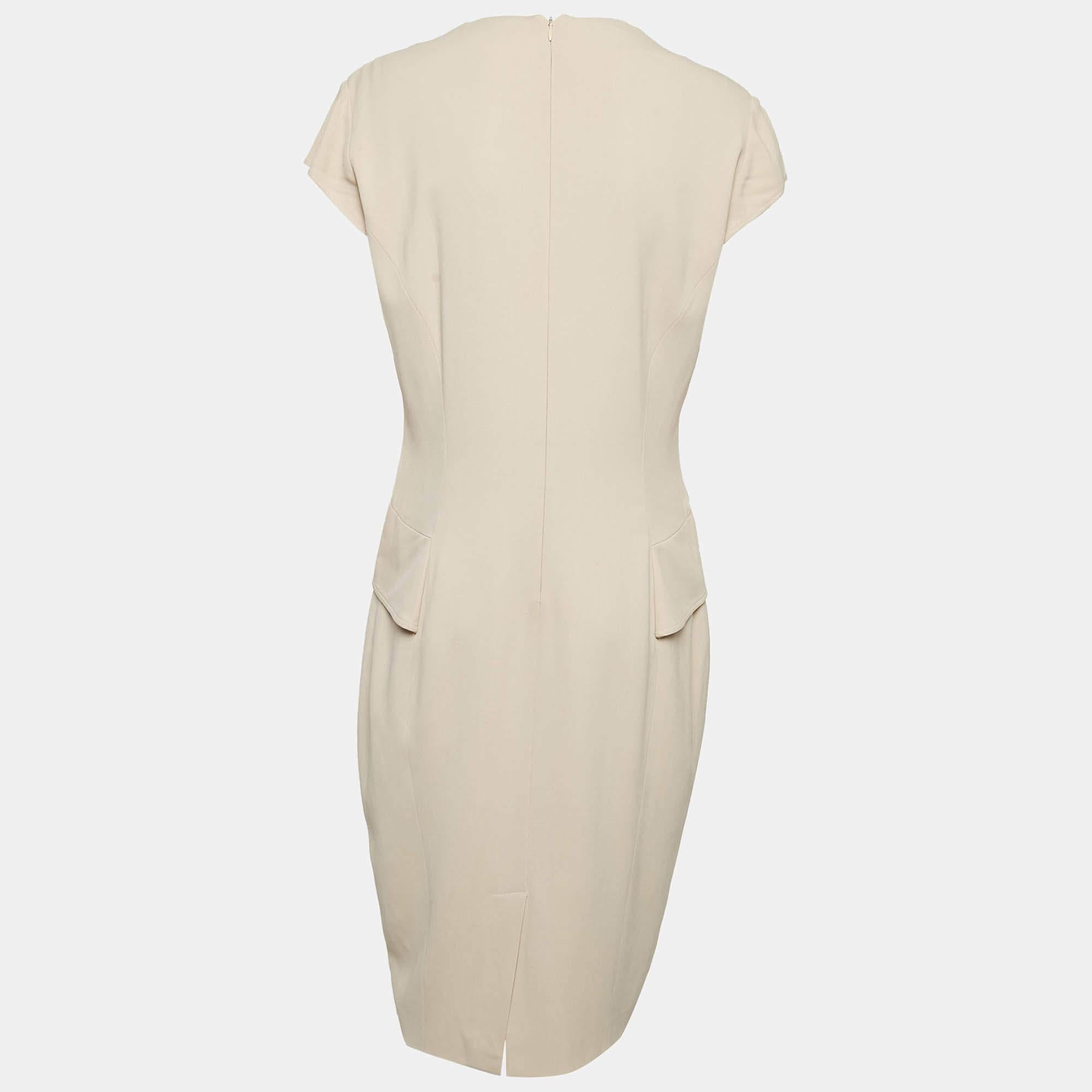 Experimenta el placer de la sastrería experta con este vestido de diseño para mujer. Fabricado meticulosamente  ofrece un ajuste impecable y detalles de lujo  garantizando un confort inigualable. Esta hermosa creación elevará tu estilo sin esfuerzo.