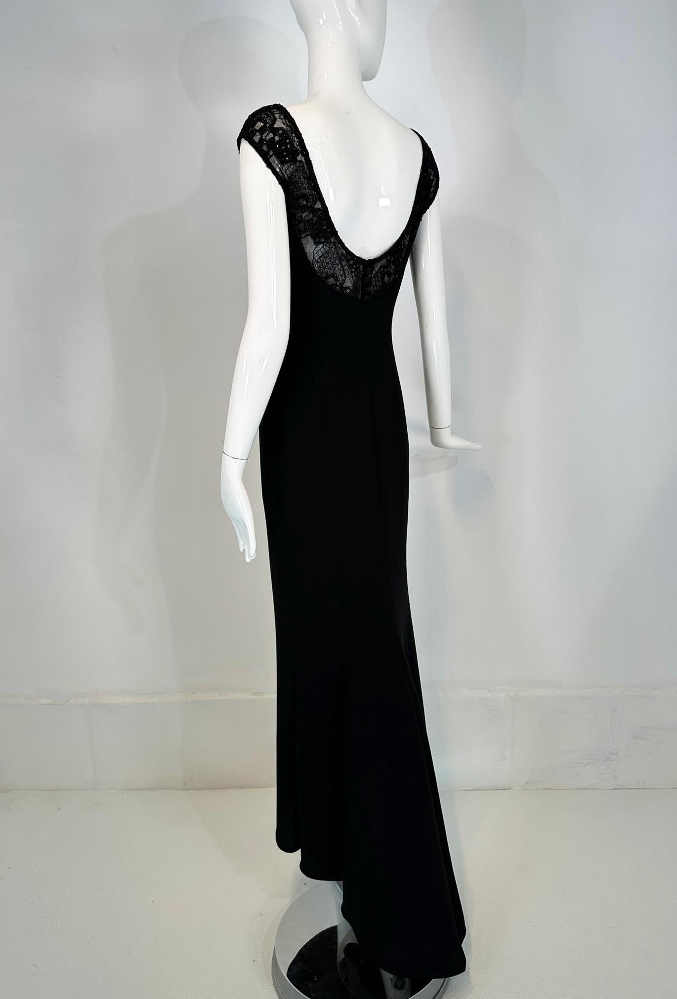 Elie Saab Black Beaded Lace Off the Shoulder Empire Bodice Crepe Gown & Train 42 For Sale 7