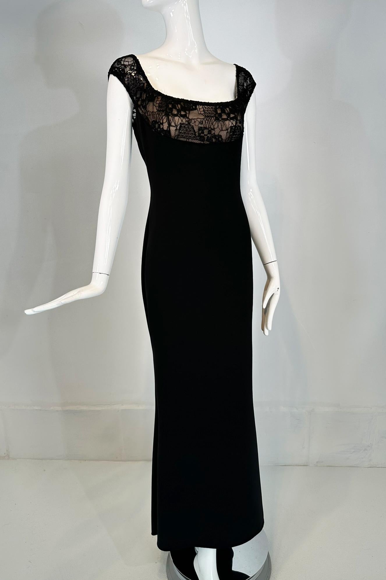 Elie Saab Black Beaded Lace Off the Shoulder Empire Bodice Crepe Gown & Train 42 For Sale 1
