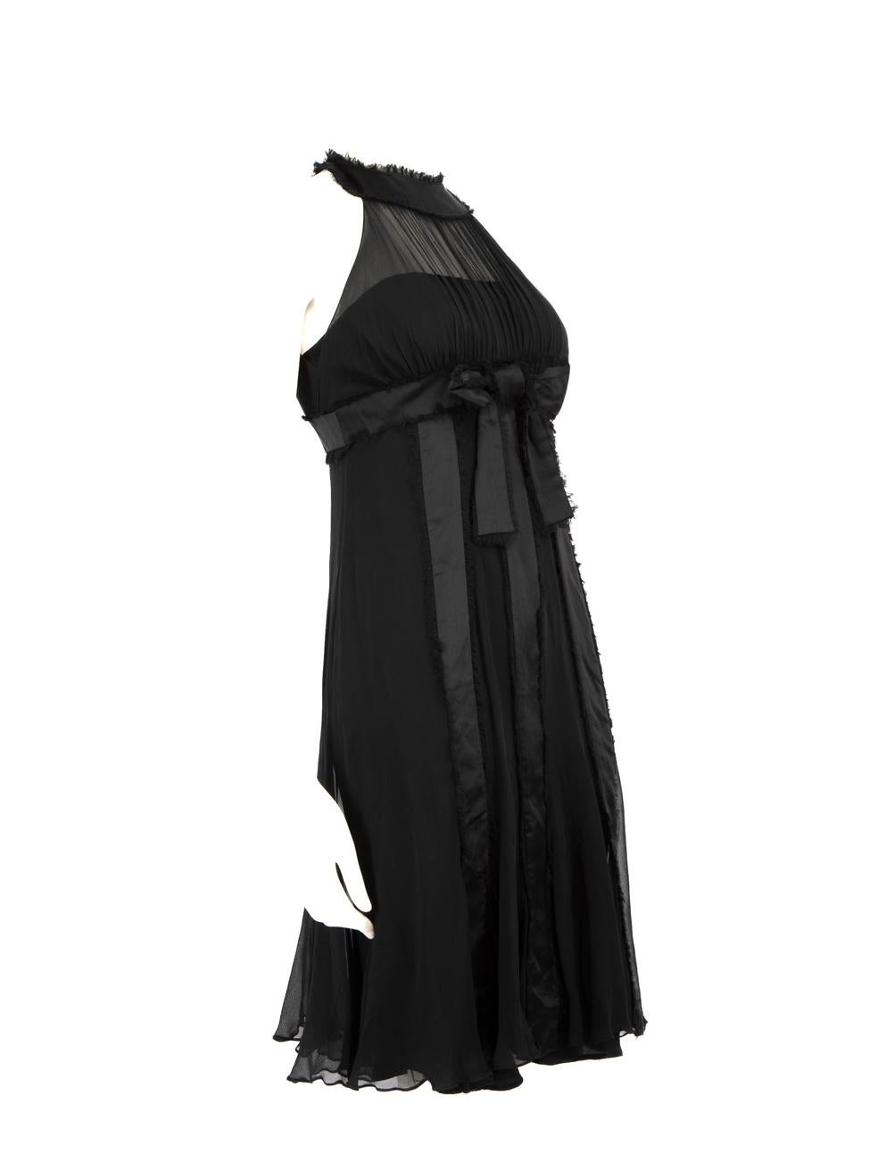 CONDITION is Very good. Minimal wear to dress is evident, one of the hooks is missing from the hook an eye opening on the neck. There is a small pull to the weave at the back of the dress near the zip on this used Elie Saab designer resale item.
 
