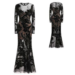 Elie Saab Robe de soirée en velours noir avec ornements Automne/Hiver 2017 Taille 38FR.