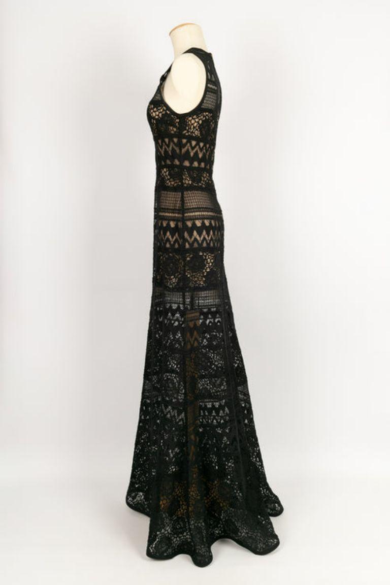 Noir Elie Saab - Robe longue transparente en crochet au niveau du genou, taille 36FR