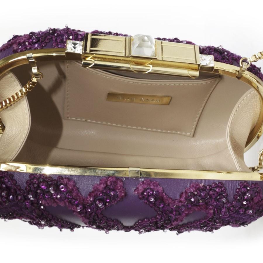 Elie Saab minaudière with pearl embroidery In Good Condition For Sale In Paris, FR