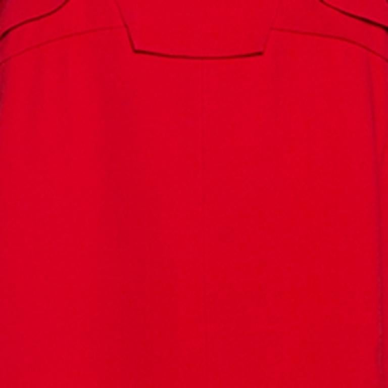 Elie Saab's idea of femininity and modern approach to silhouettes are evident in this red midi dress. Featuring folded panels and a back zipper, the dress offers a comfortable fit and a beautiful impact.