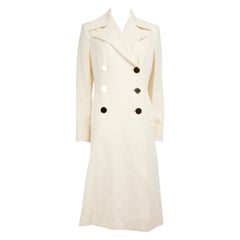 Elie Tahari Cappotto lungo in lana ecru con bottoni dorati taglia M.