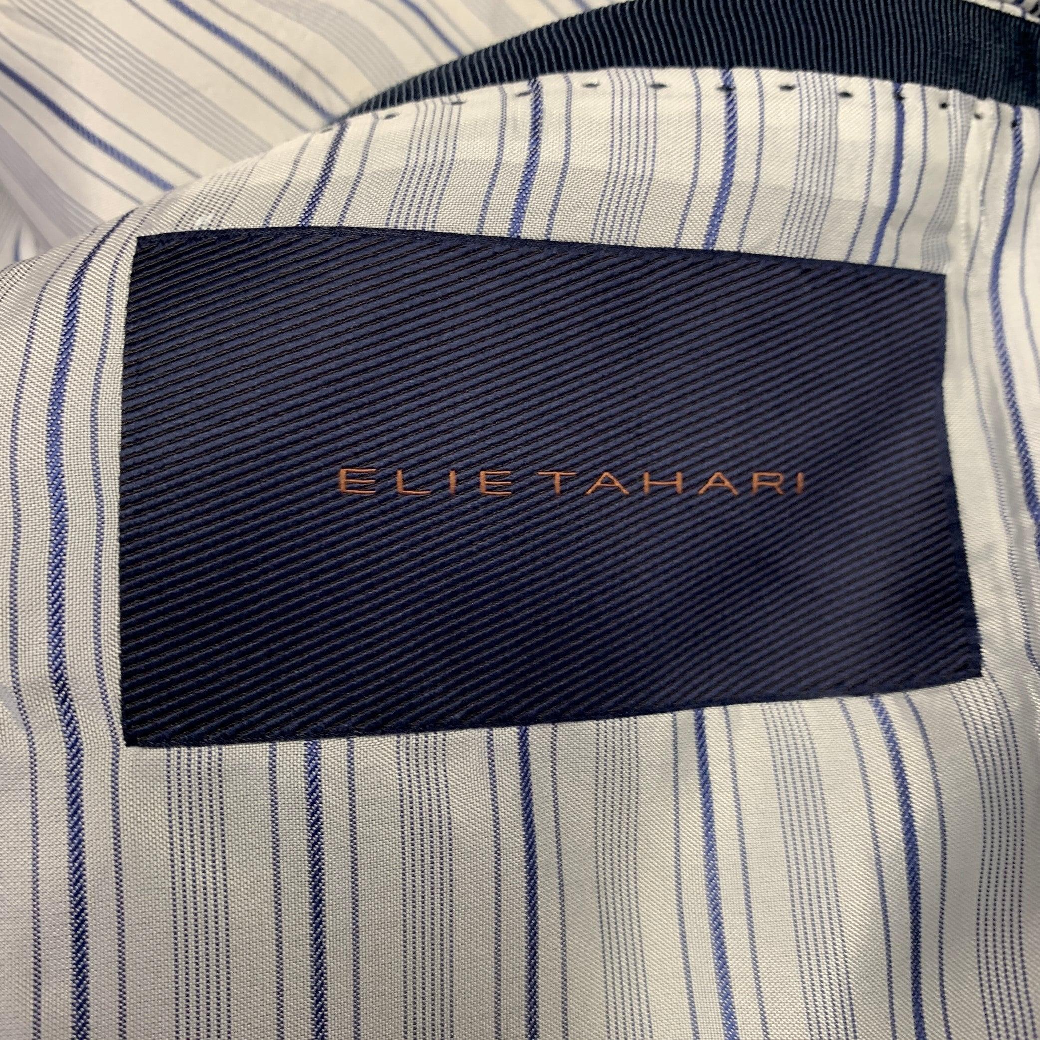 ELIE TAHARI Size 42 Redford Navy Hemp Linen Notch Lapel Jacket In Excellent Condition For Sale In San Francisco, CA