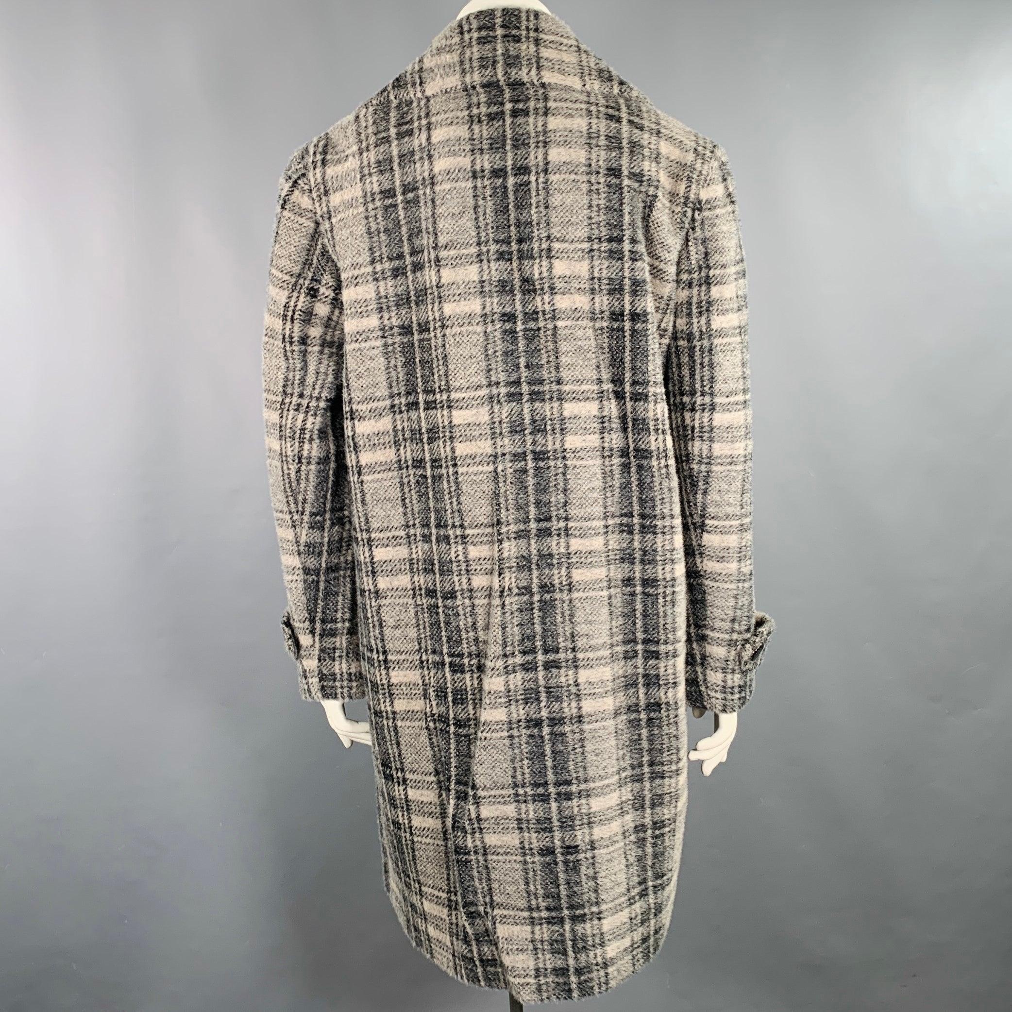 ELIE TAHARI Size L Grey Black Nylon Blend Plaid Double Breasted Coat In Excellent Condition For Sale In San Francisco, CA