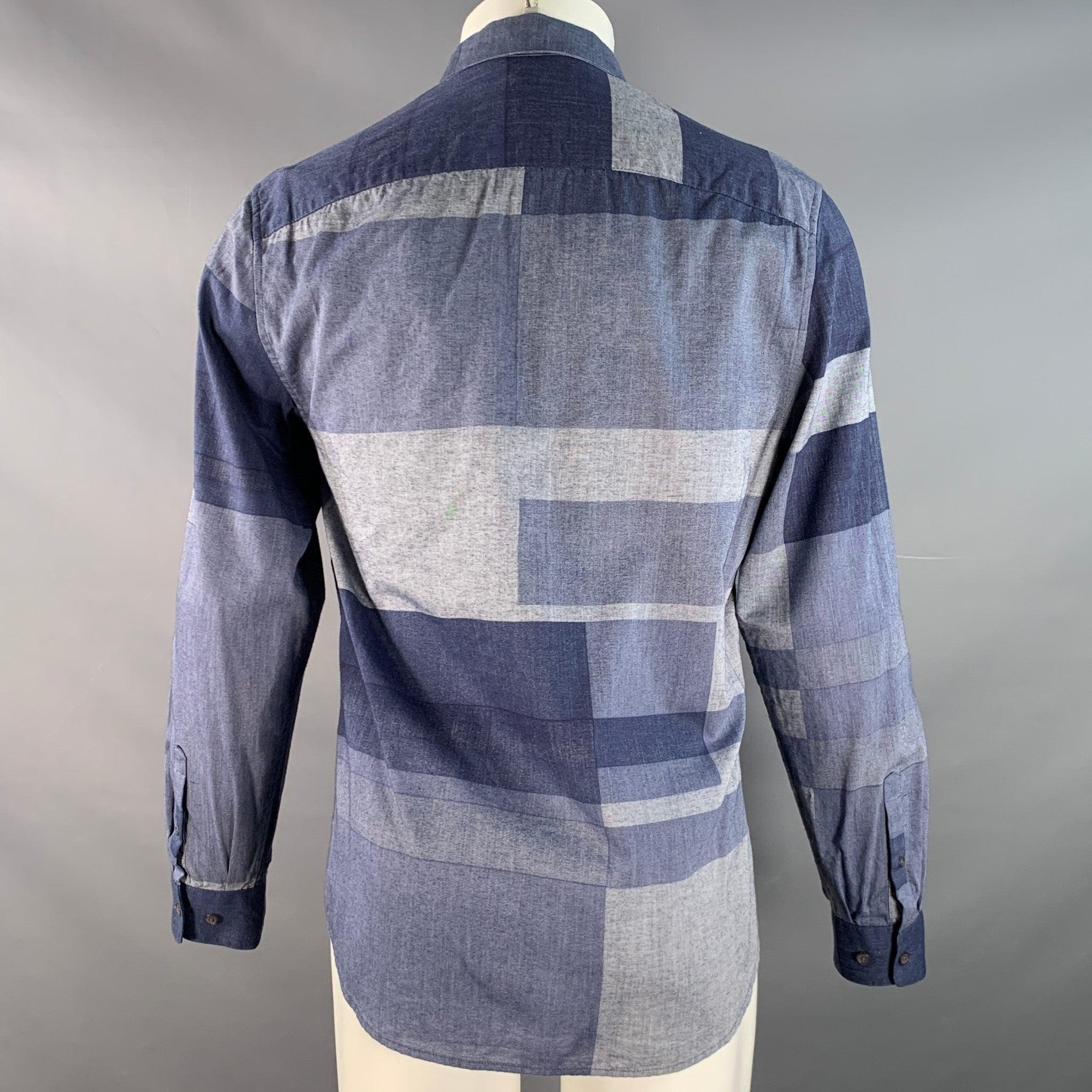 ELIE TAHARI Größe M Marineblau Farbblock-Baumwolle Langarmhemd mit einer Tasche (Grau) im Angebot