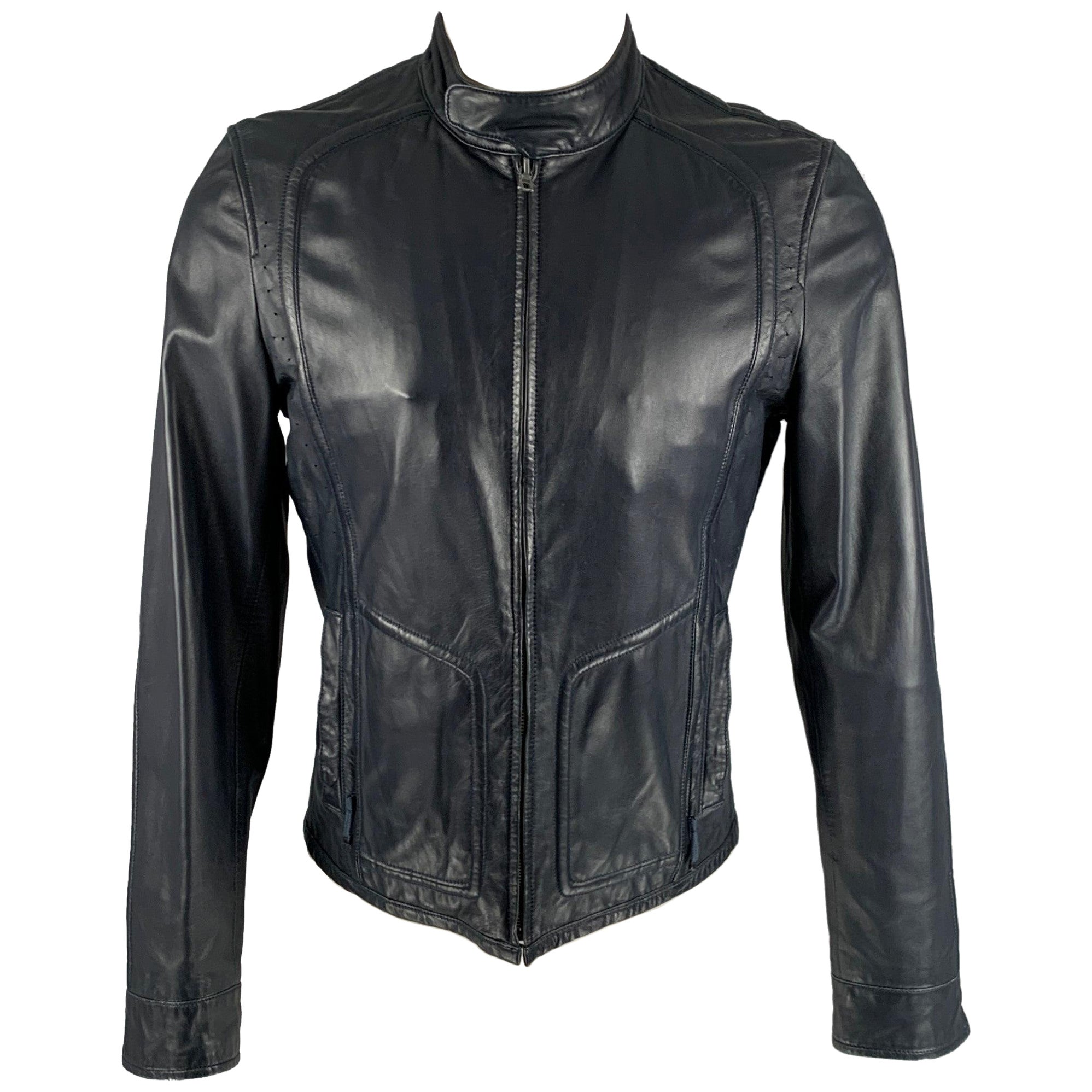 Elie Tahari - Giacca con zip in pelle blu navy taglia S in vendita