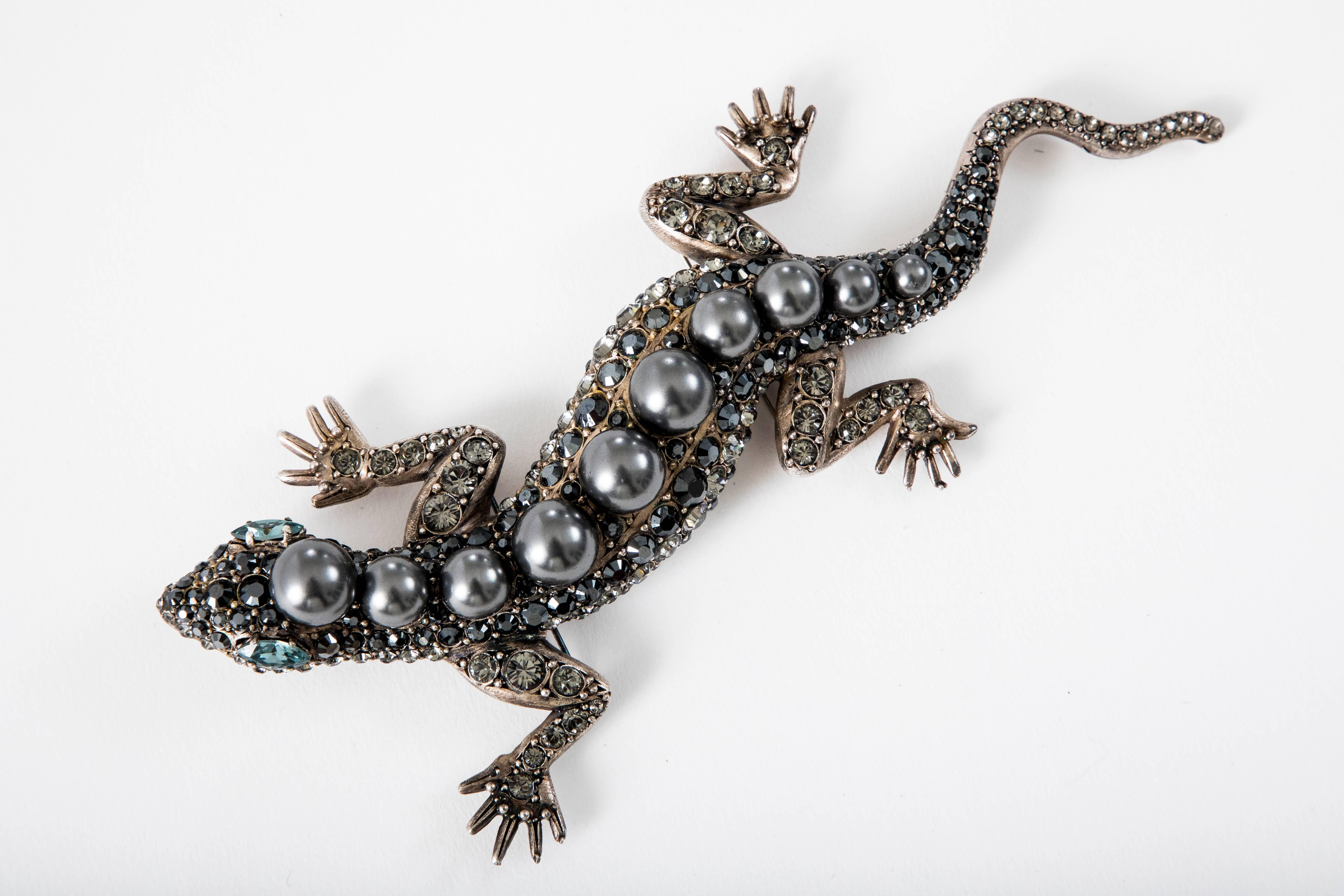 Elie Top for Lanvin Pewter Pearl Faceted Crystal Salamander Brooch, Resort 2013 im Zustand „Hervorragend“ in Cincinnati, OH