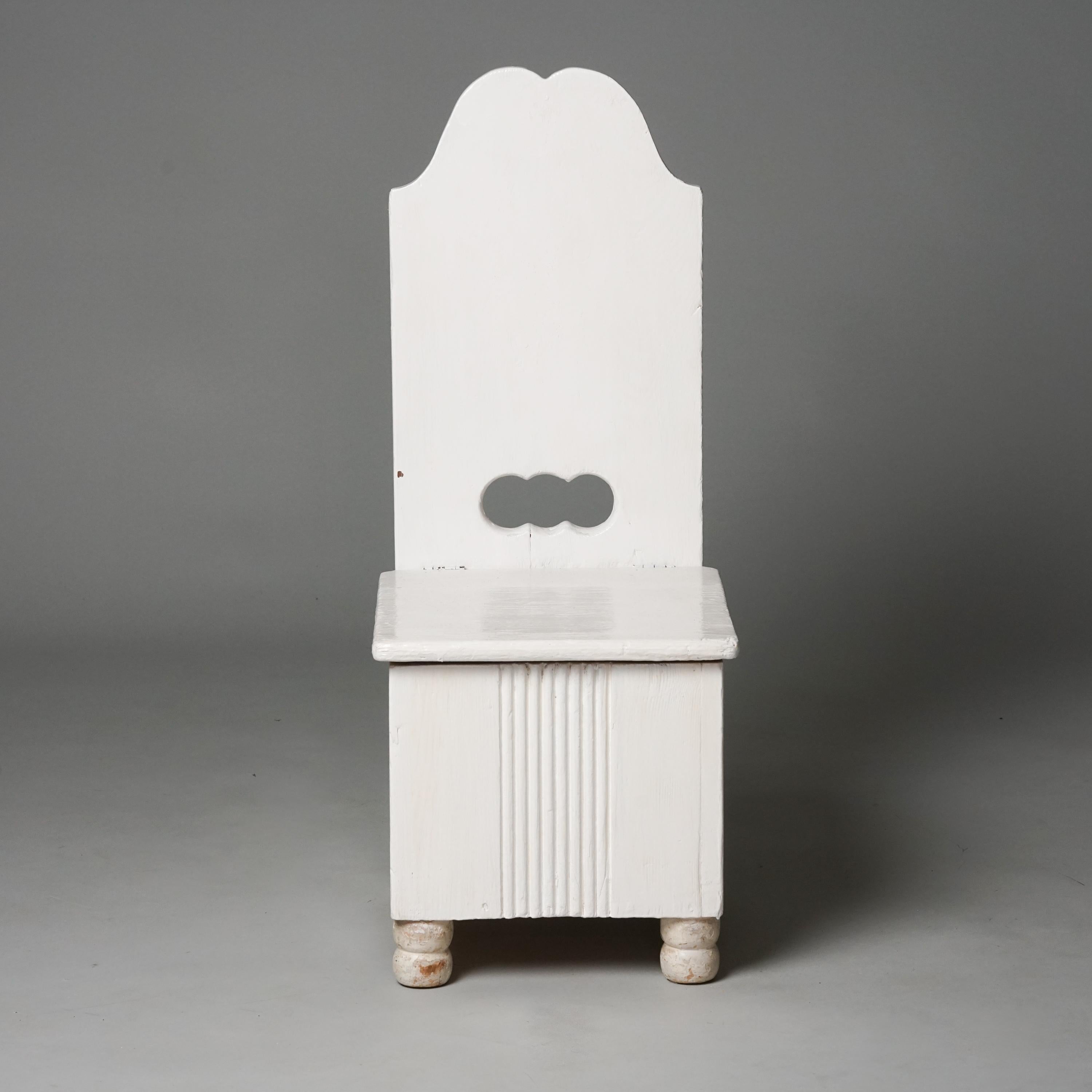 20ième siècle Chaise d'enfant Eliel Saarinen, début du 20e siècle  en vente