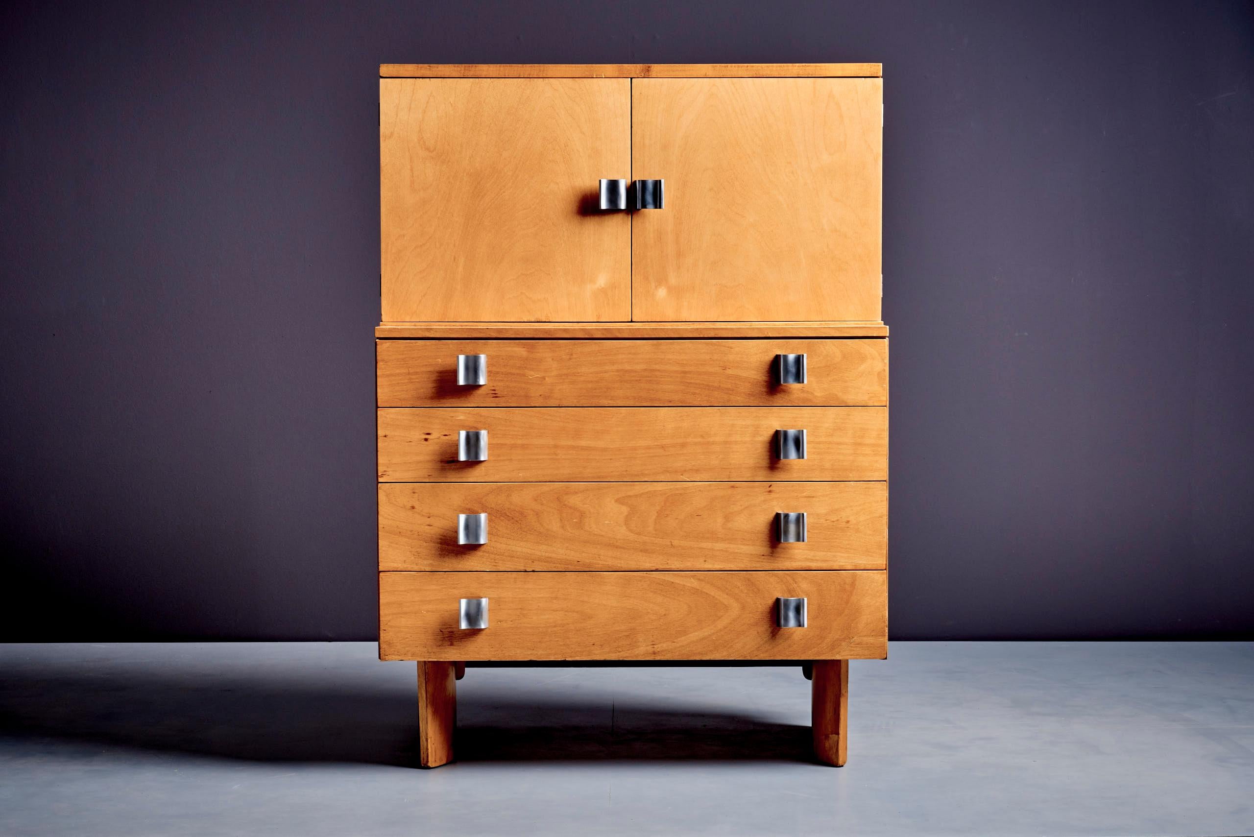 Mid-Century Modern Eliel Saarinen Dresser in Birch for Johnson, USA - 1950s For Sale
