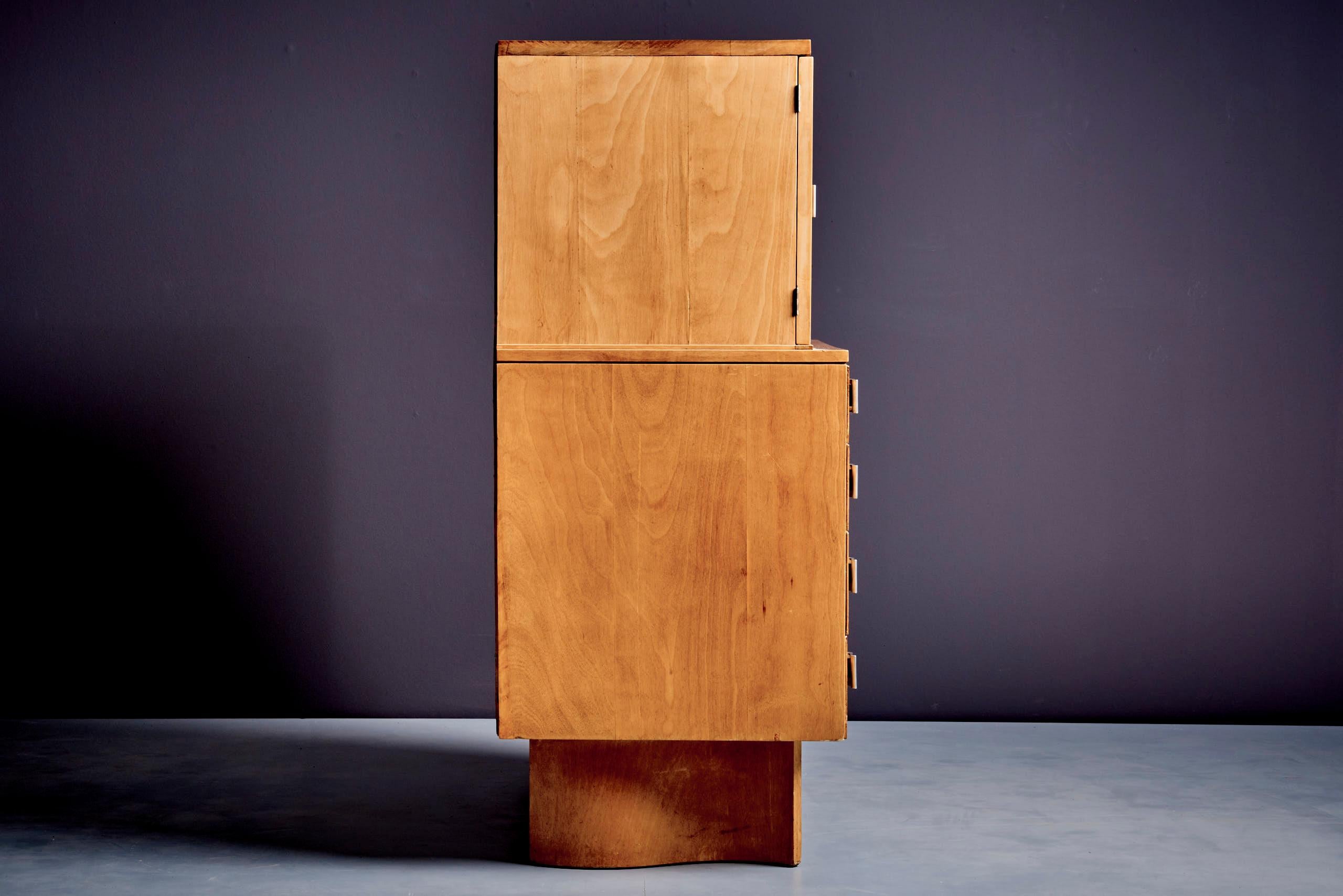 American Eliel Saarinen Dresser in Birch for Johnson, USA - 1950s For Sale