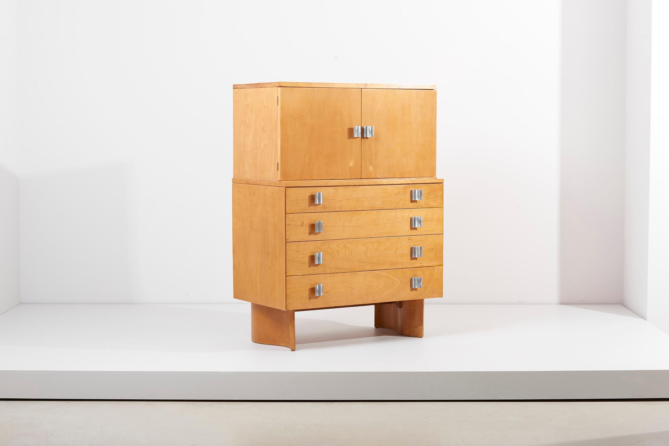 Eliel Saarinen Dresser in Birch for Johnson, USA - 1950s For Sale 2