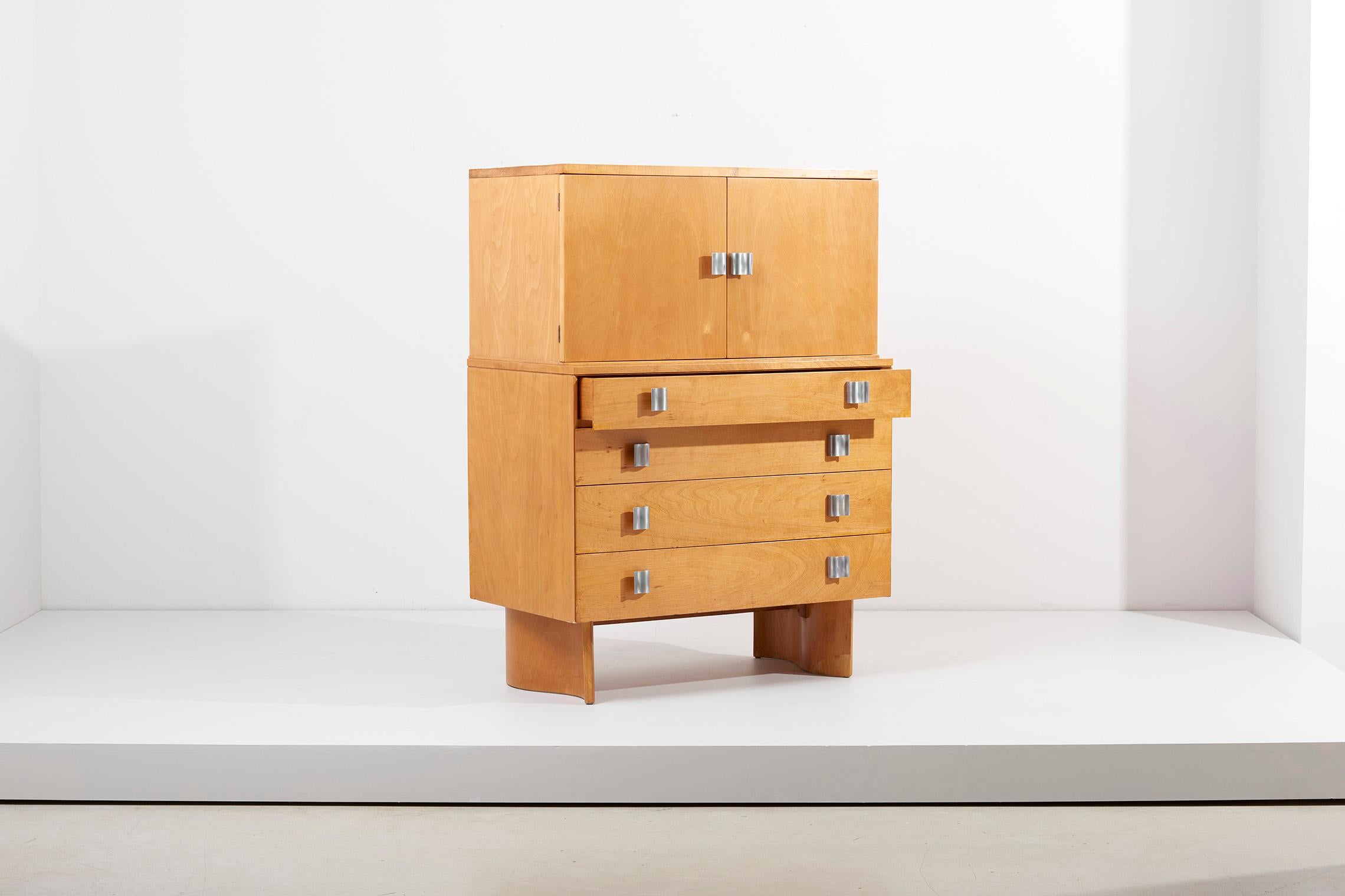 Eliel Saarinen Dresser in Birch for Johnson, USA - 1950s For Sale 3