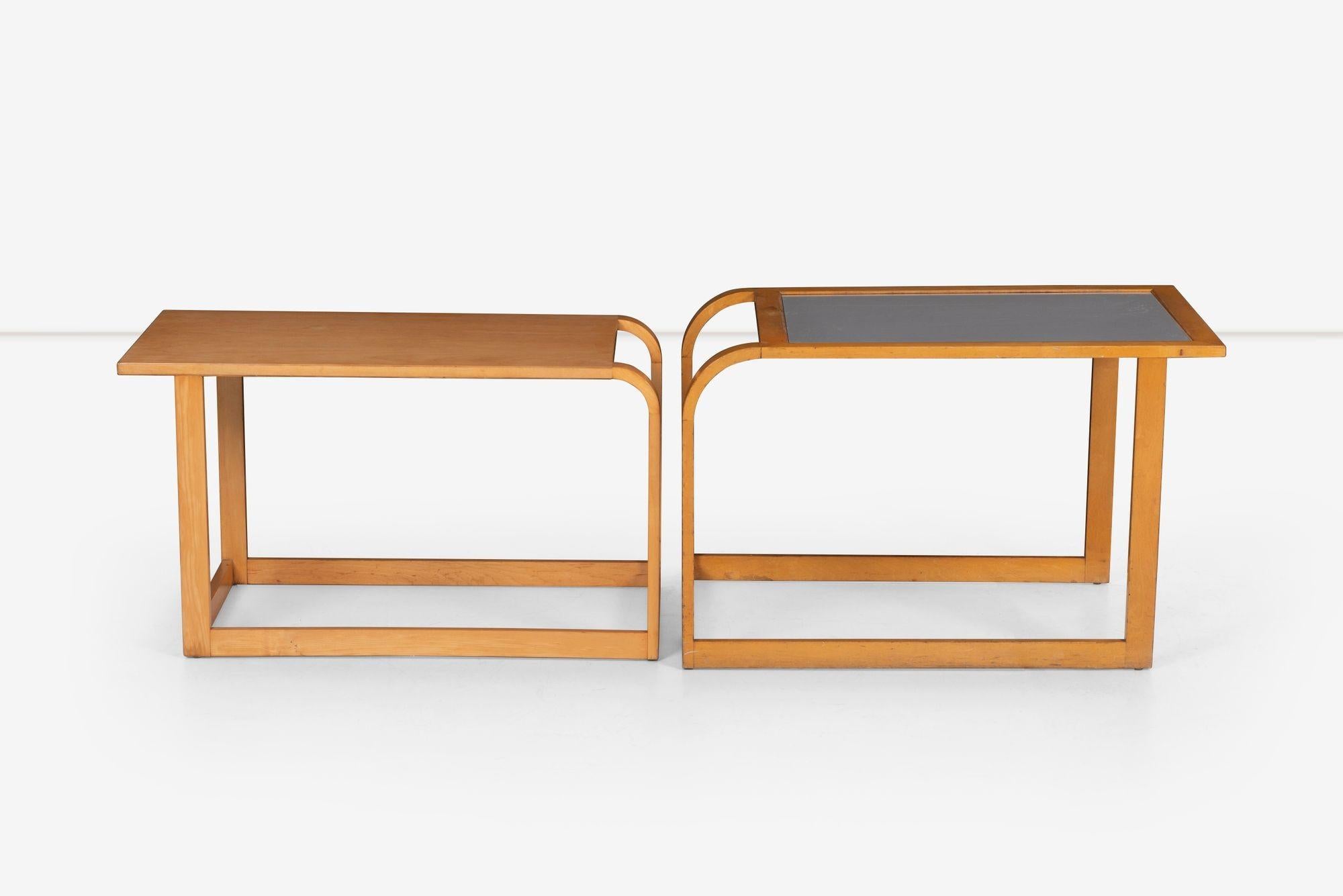 Acier inoxydable Tables gigognes Eliel Saarinen pour Johnson Furniture Company, 1940 en vente