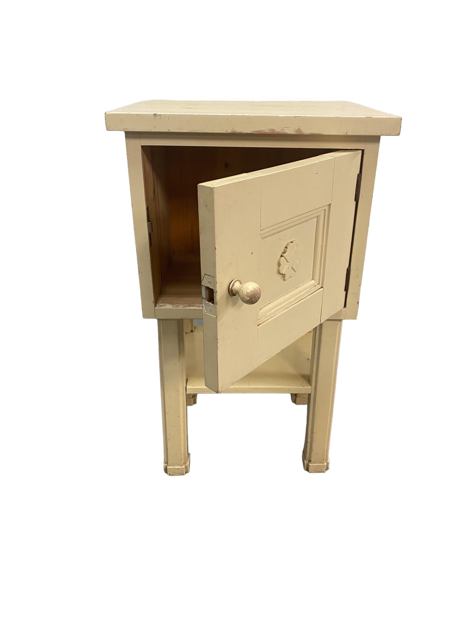 Eliel Saarinen Wooden Side Cupboard, Natural White, Early 20th Century For Sale 2