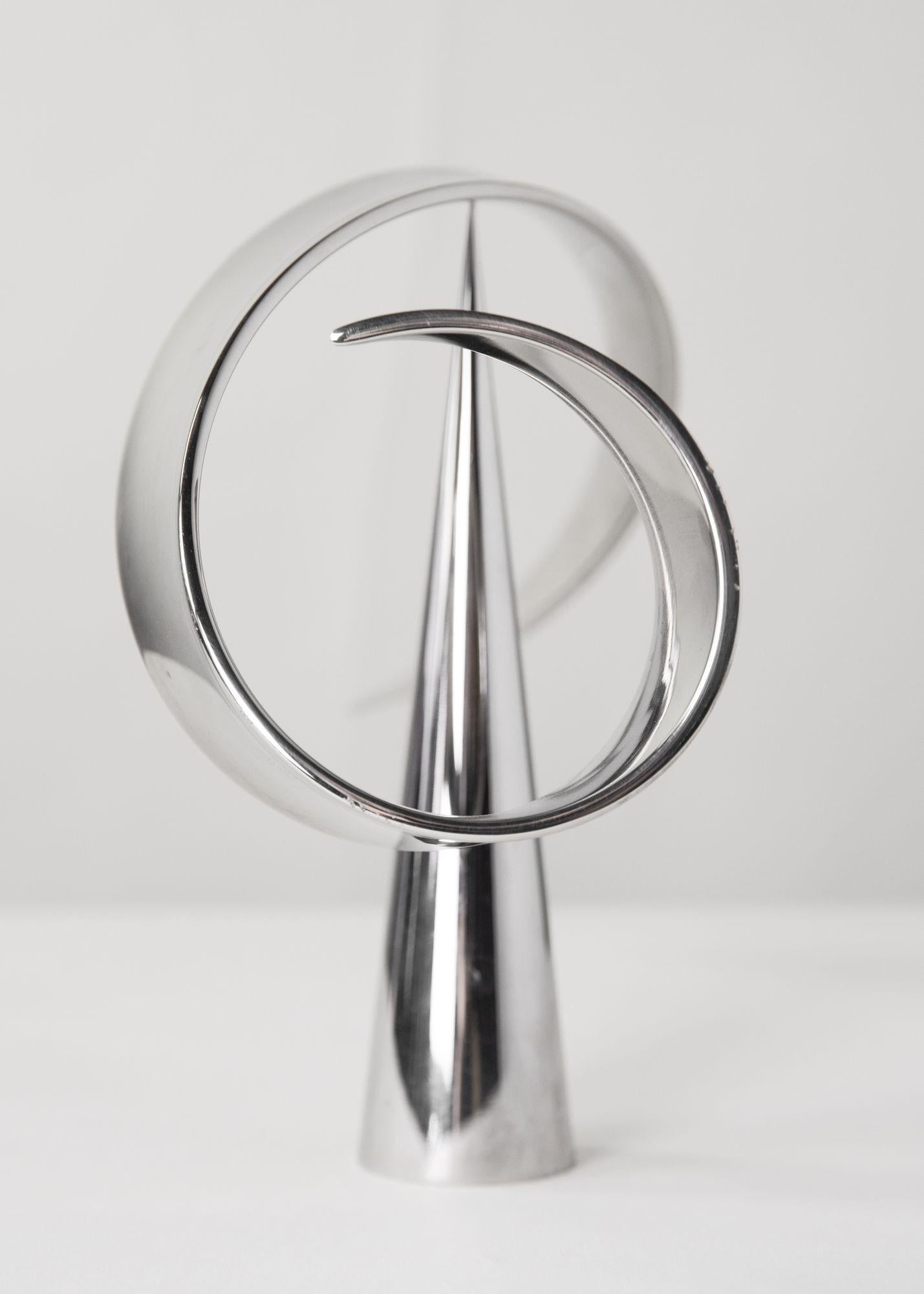 XX secolo David Herschler Chrome Kinetic Table Top Mid Century Modern Sculptures 76 in vendita